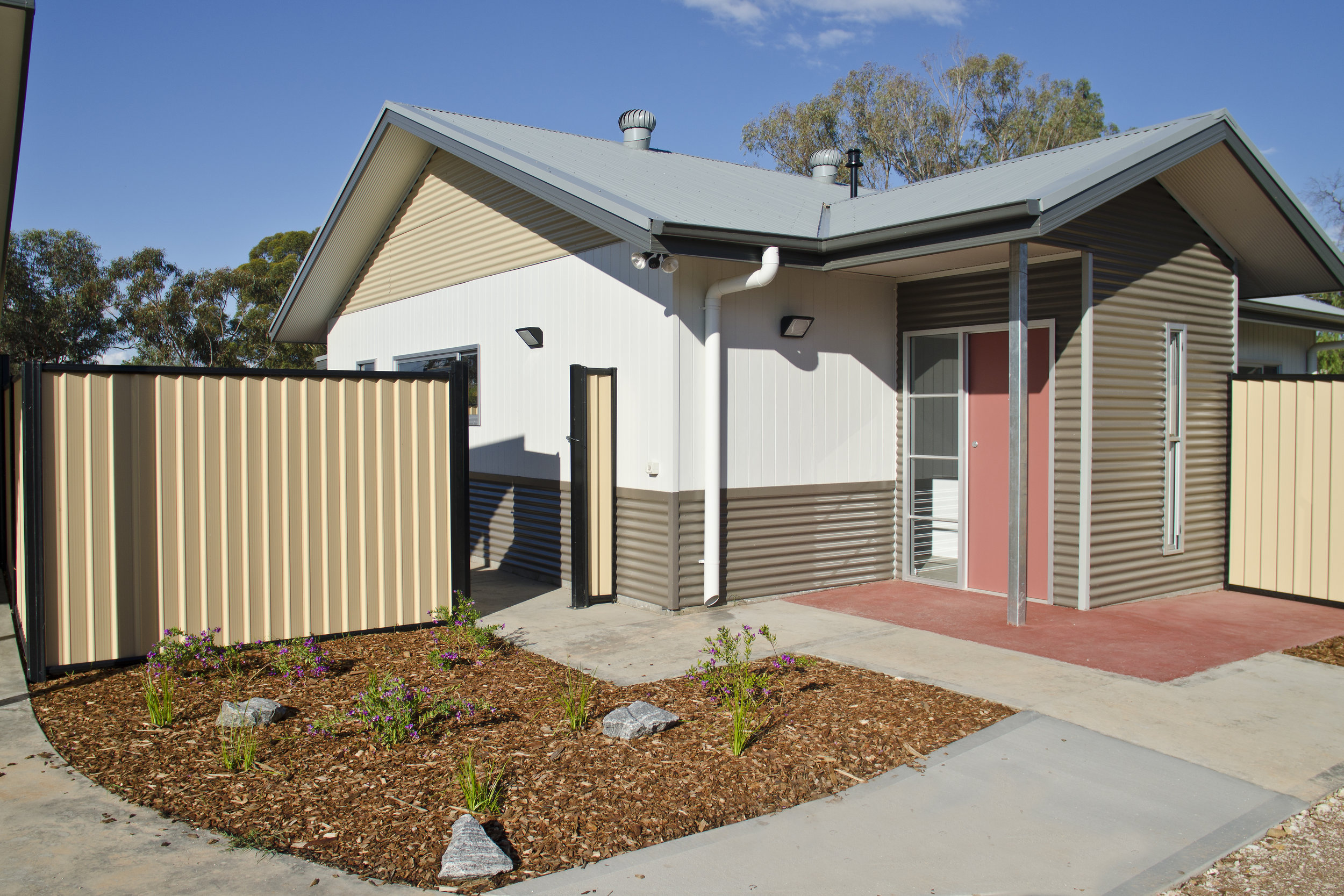 Wilcannia Safe House — YG Partners 02 9191 7344