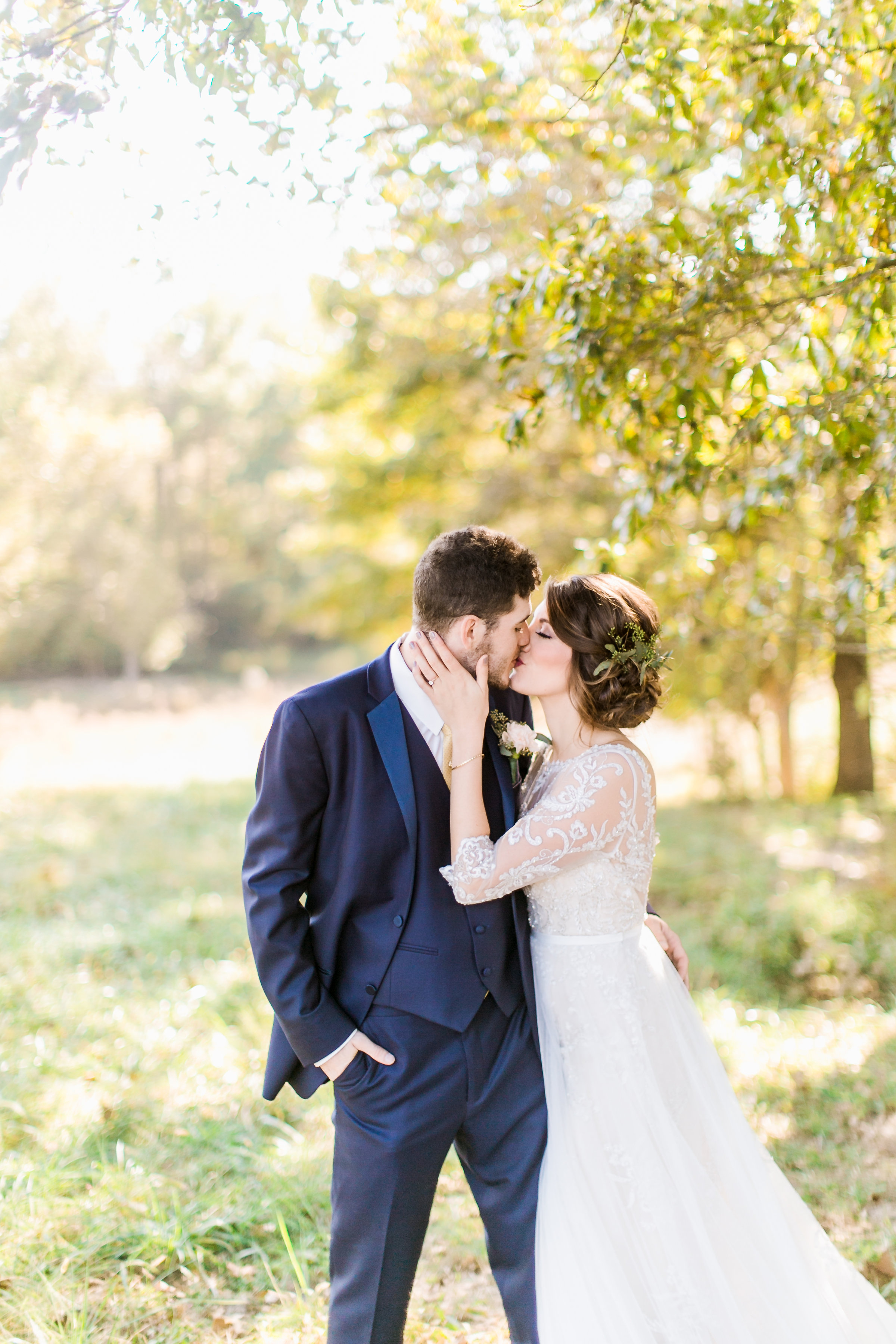 MissouriRusticWedding_StLouisWeddingPhotographer_AliciaDan_CatherineRhodesPhotography-1706-Edit.jpg