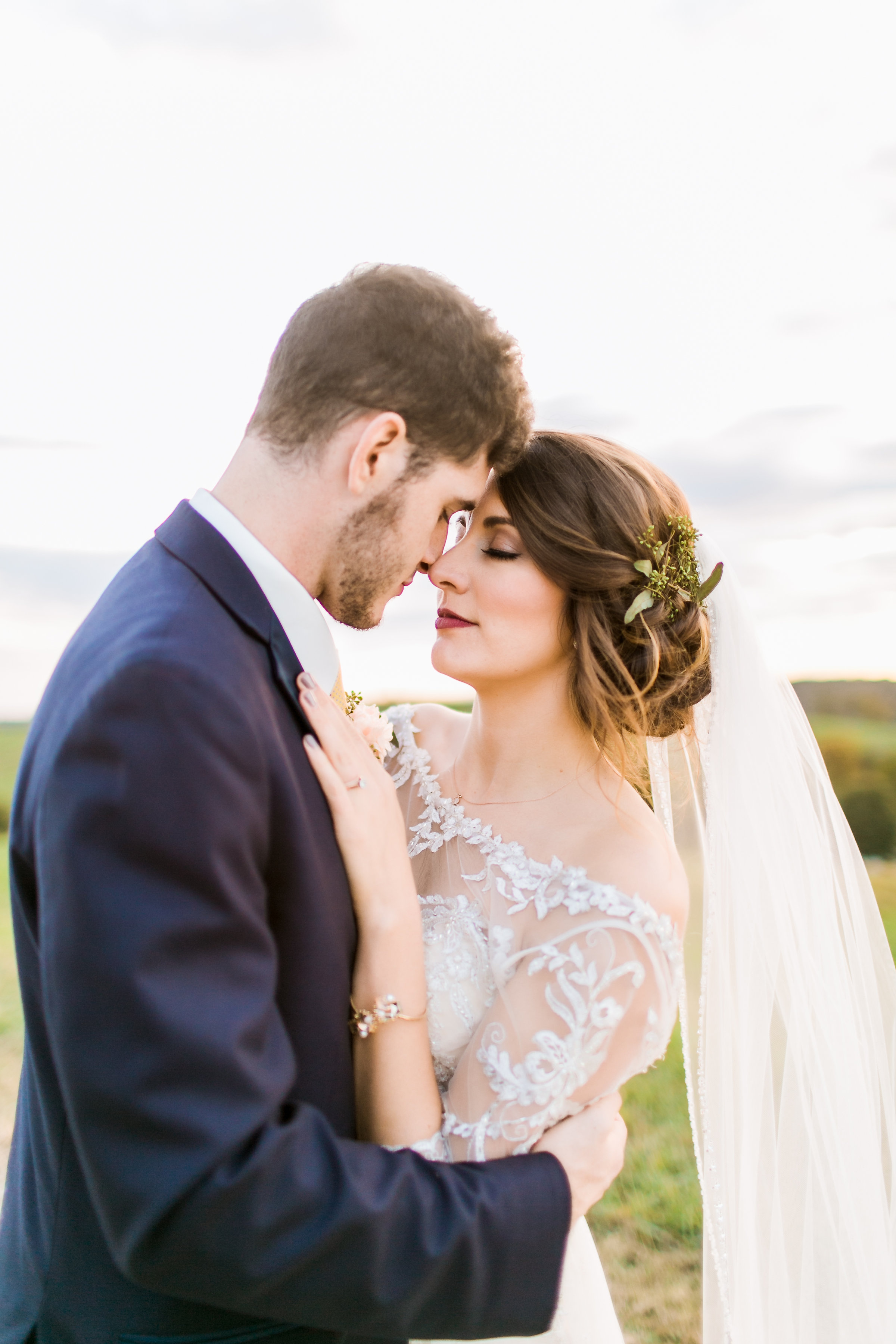 MissouriRusticWedding_StLouisWeddingPhotographer_AliciaDan_CatherineRhodesPhotography-4052-Edit.jpg