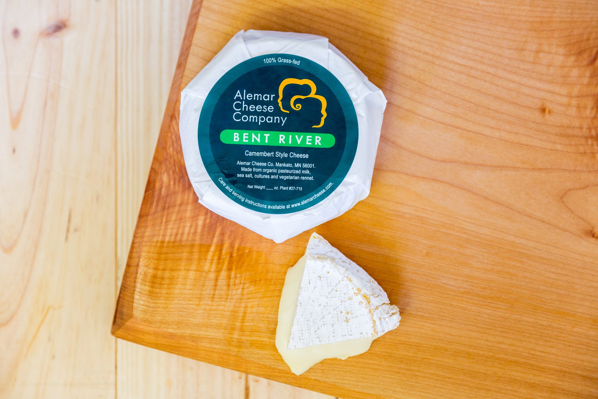 18_cream_and_the_crop_cheese_selections_alemar_cheese_company_bent_river.jpg