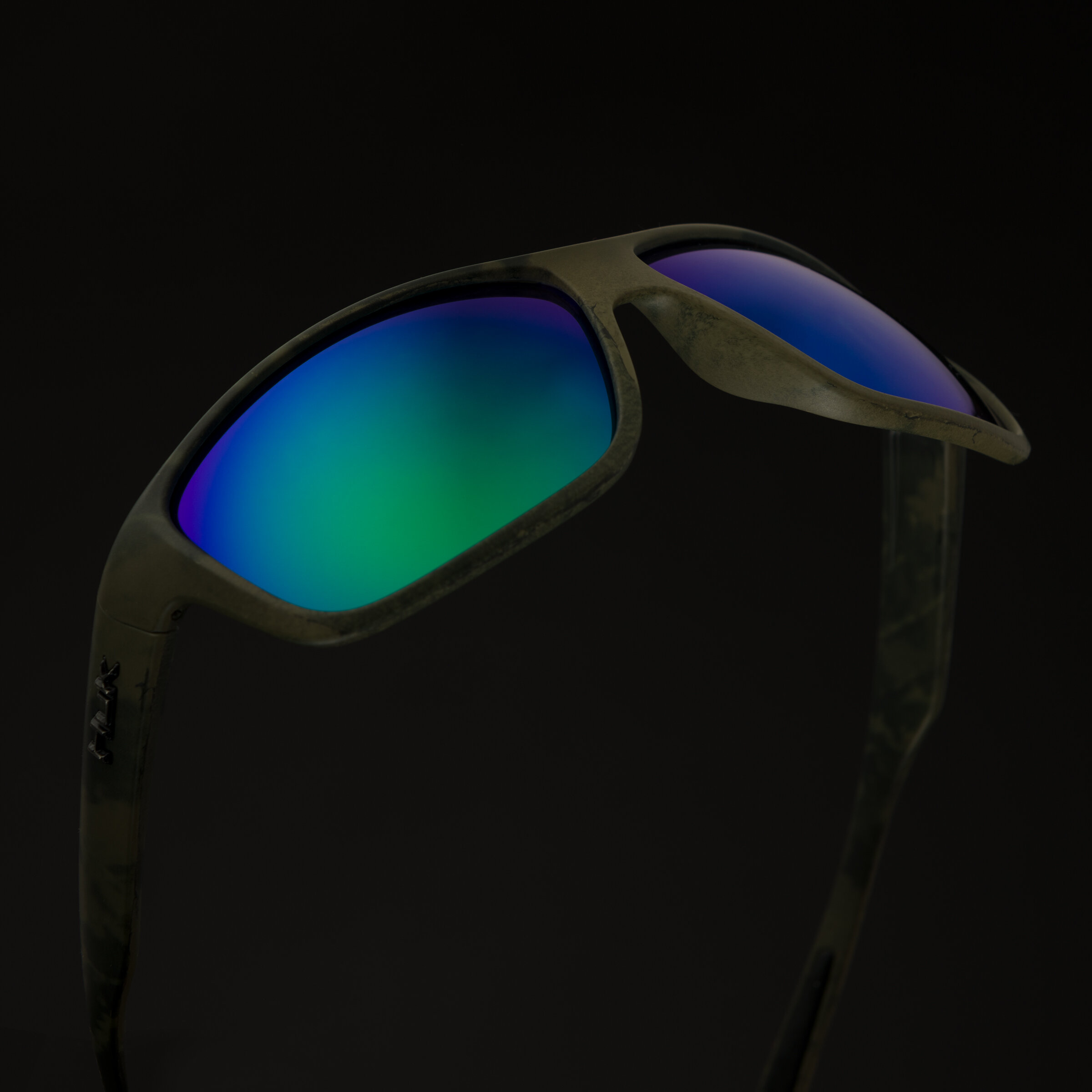 HUK_eyewear_hero_110.jpg