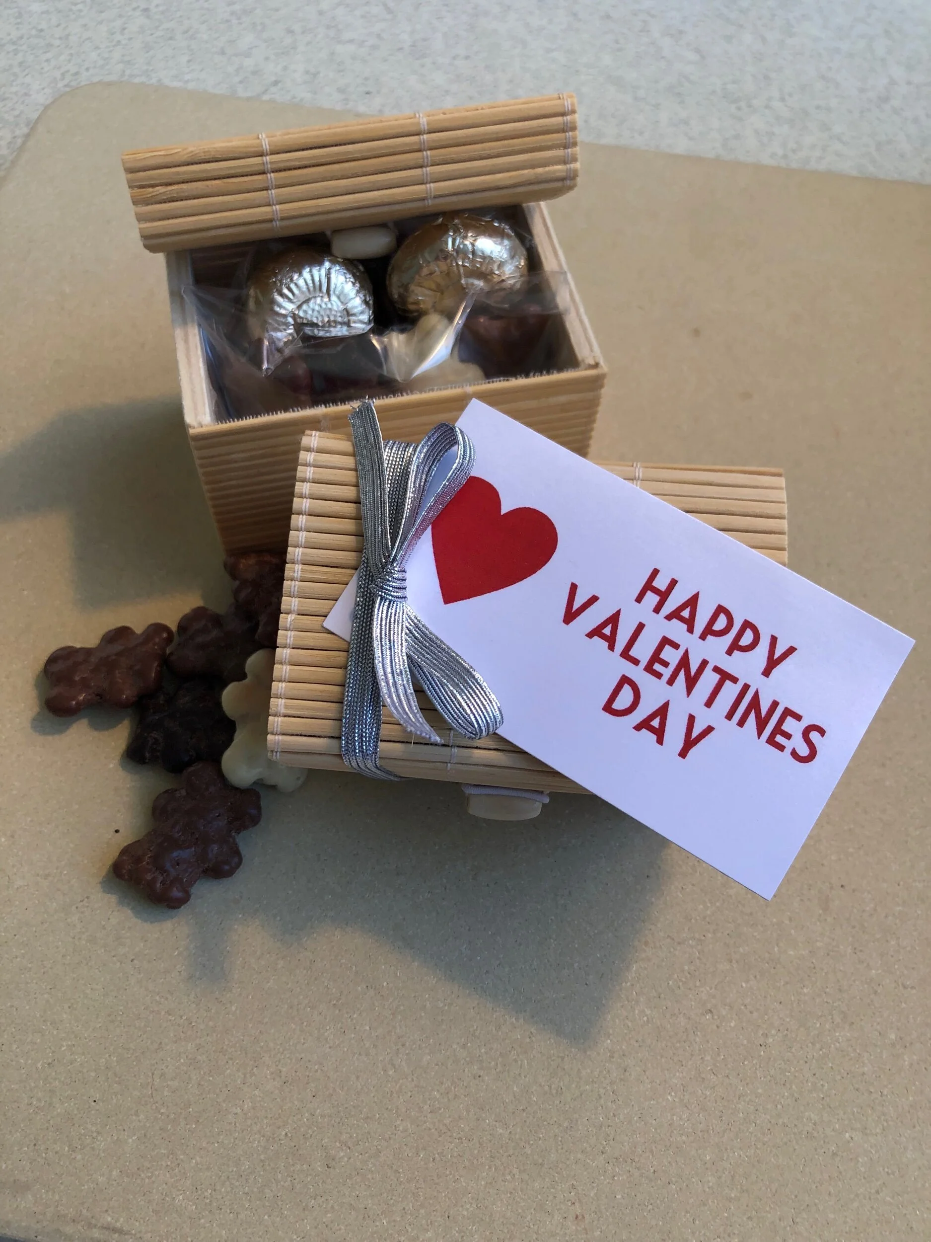 21AFADB3-E490-45B6-AB28-BFFC9D5422EB