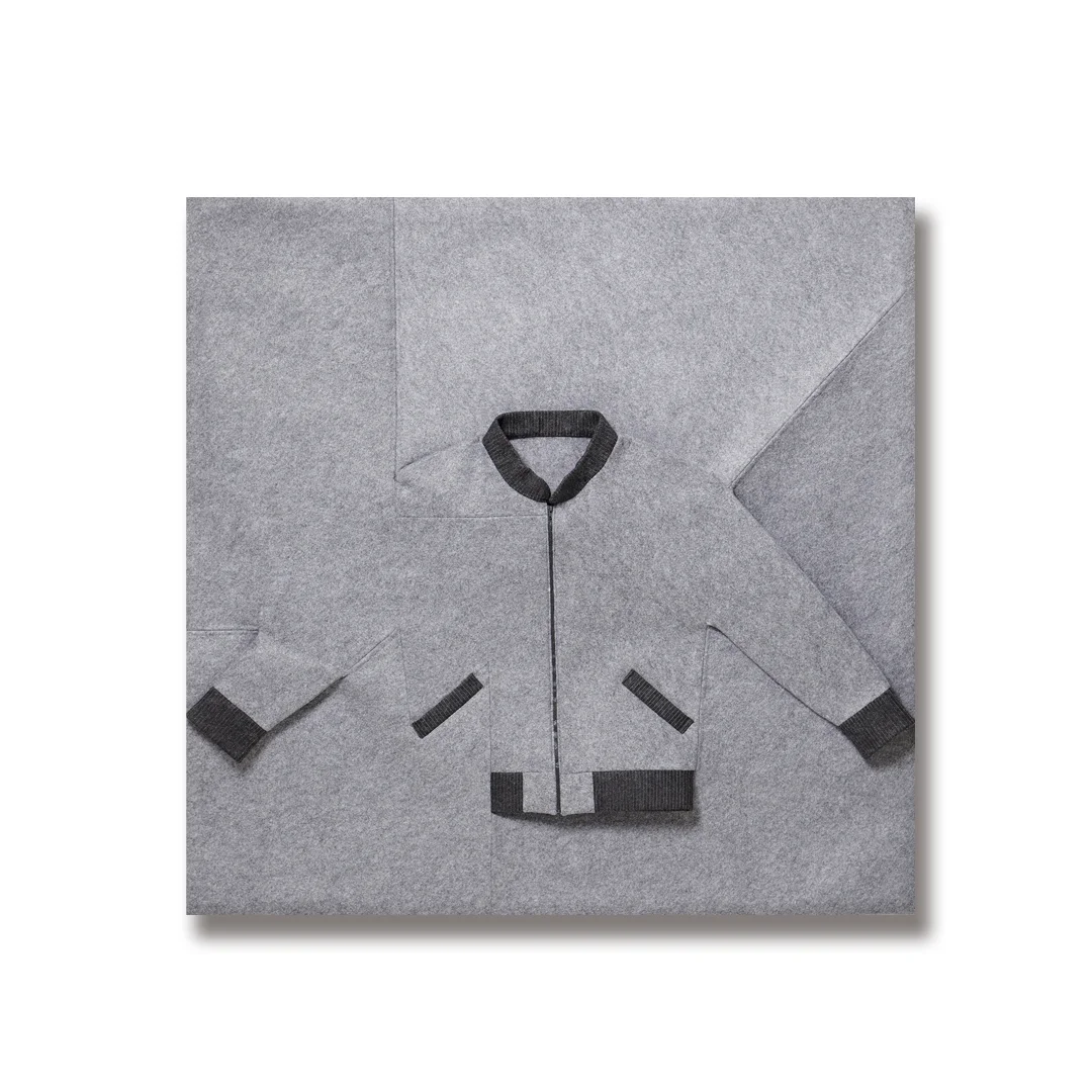 DRESS PRESENTED IN A FRAME