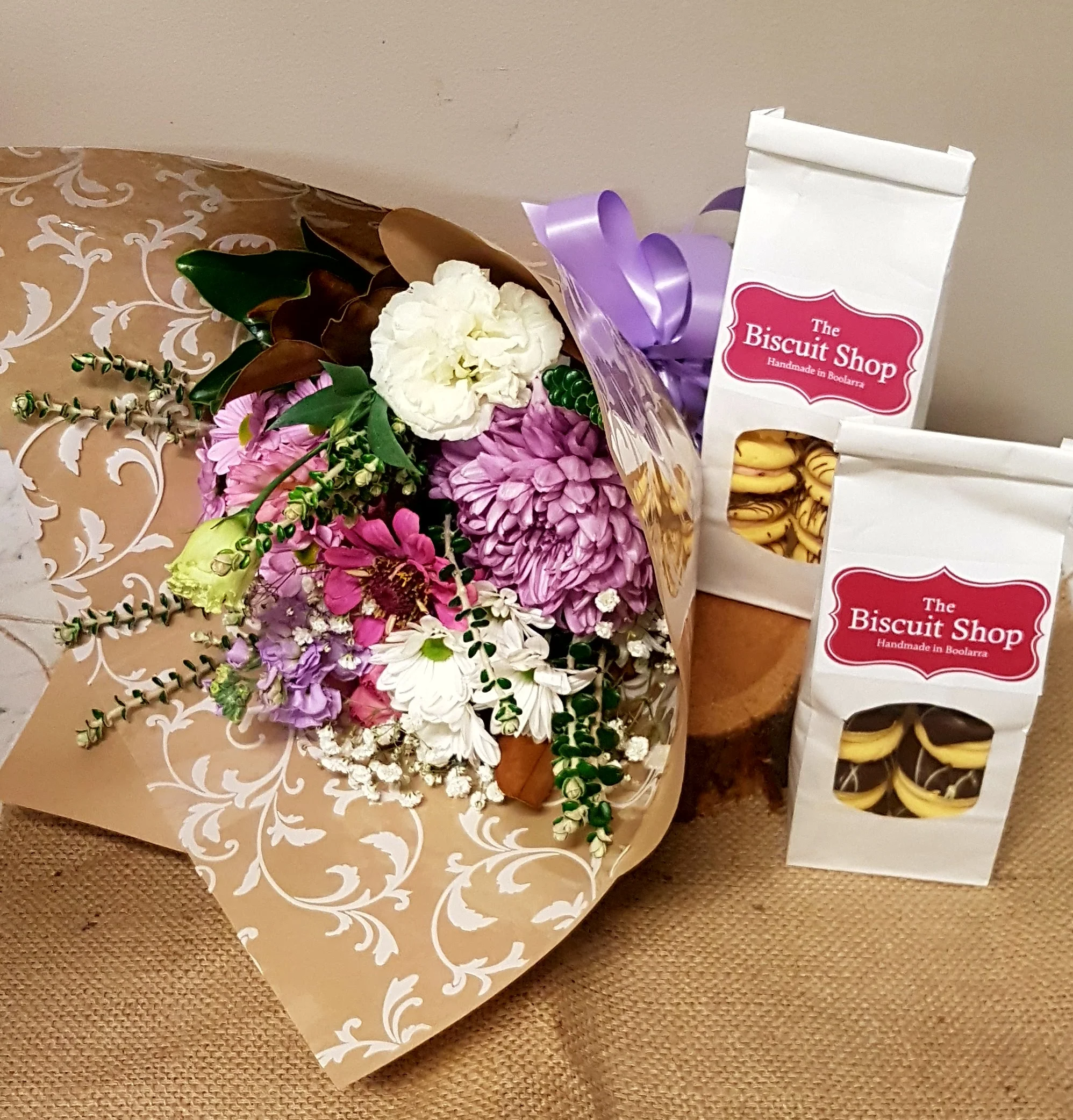 FLOWER GIFT STORE — Lilly Pilly Florist