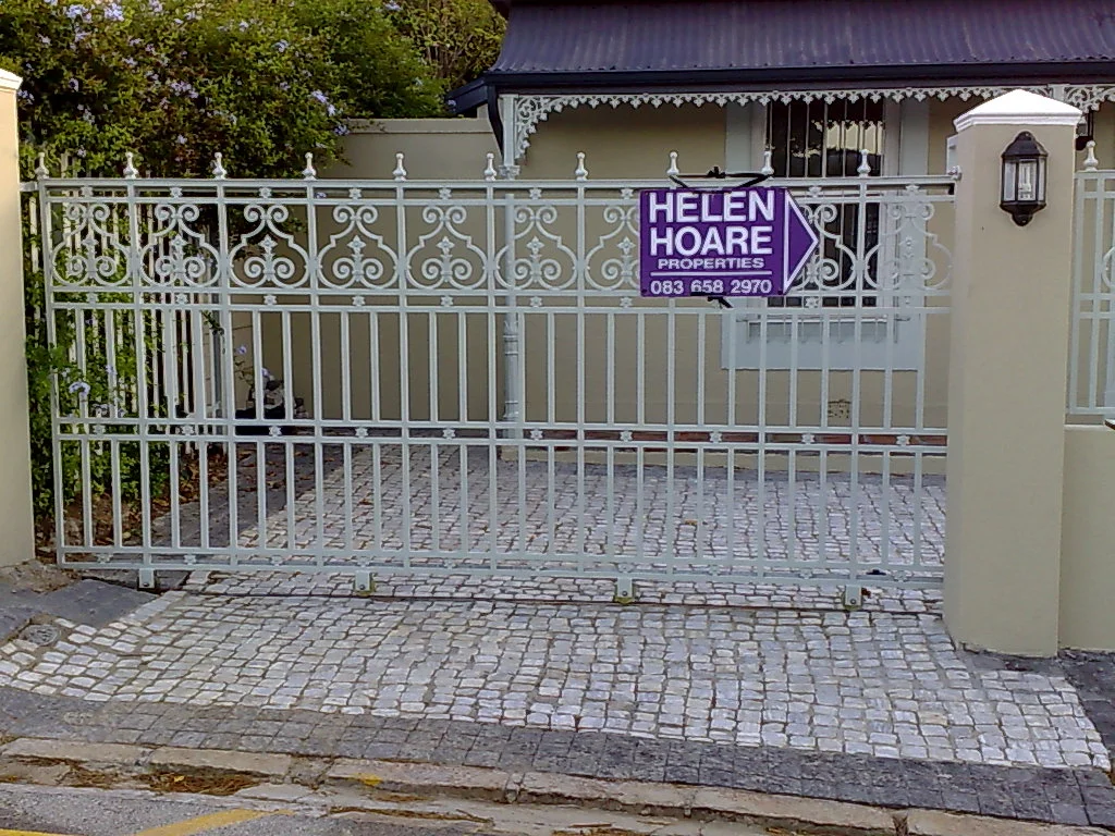 HGF104 driveway gate.jpg