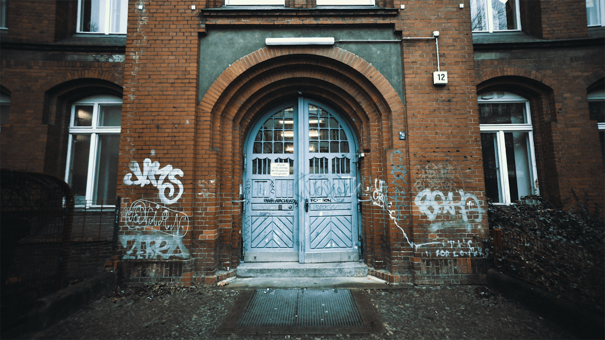 Doors of Berlin.png