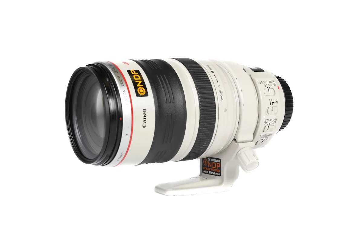 Canon EF 28300mm f3.55.6 L IS USM Lens Hire £40/Day or £150/Week