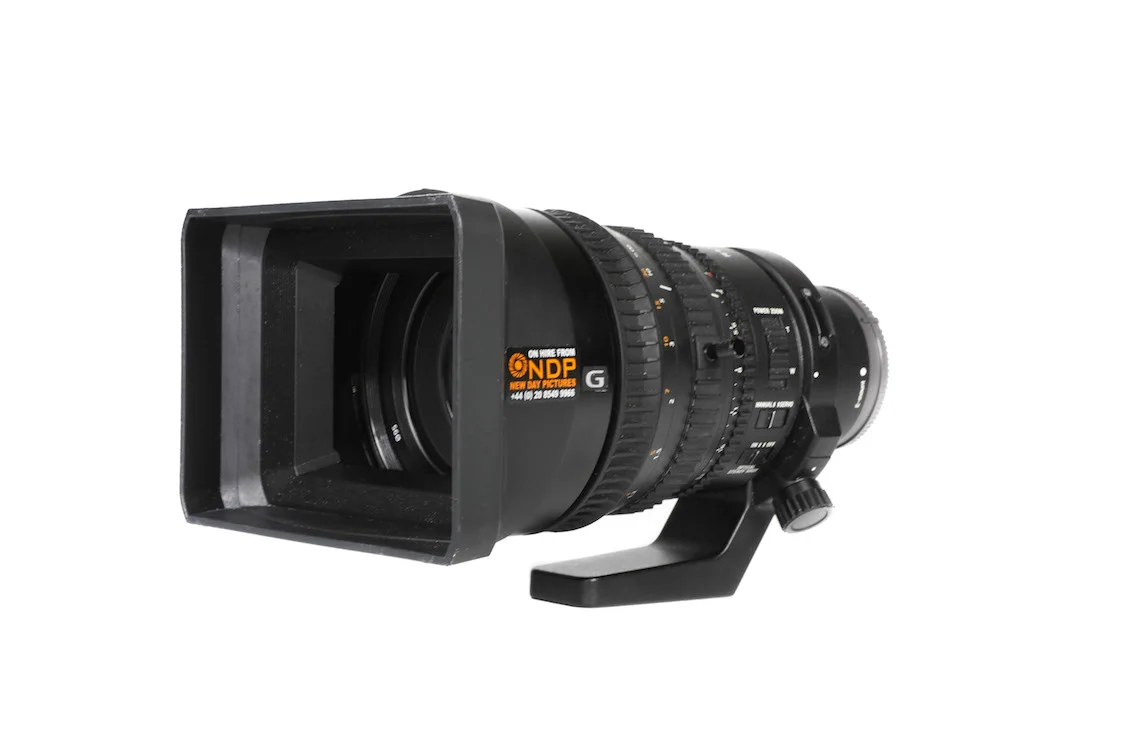 SONY 28-135MM F4 PRO ZOOM E-MOUNT LENS Hire