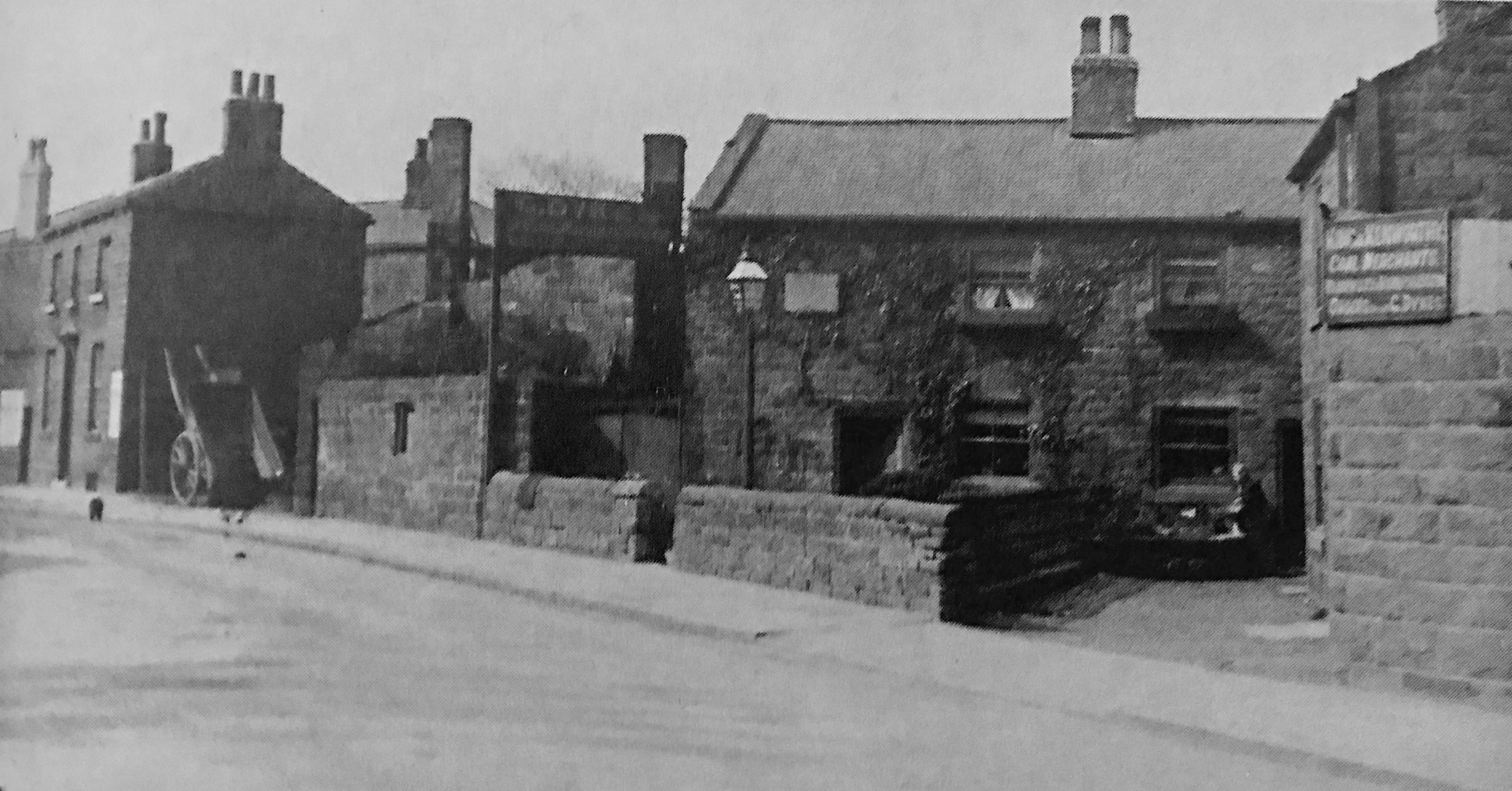 5-7 Weetwood Lane (now demolished), circa 1910