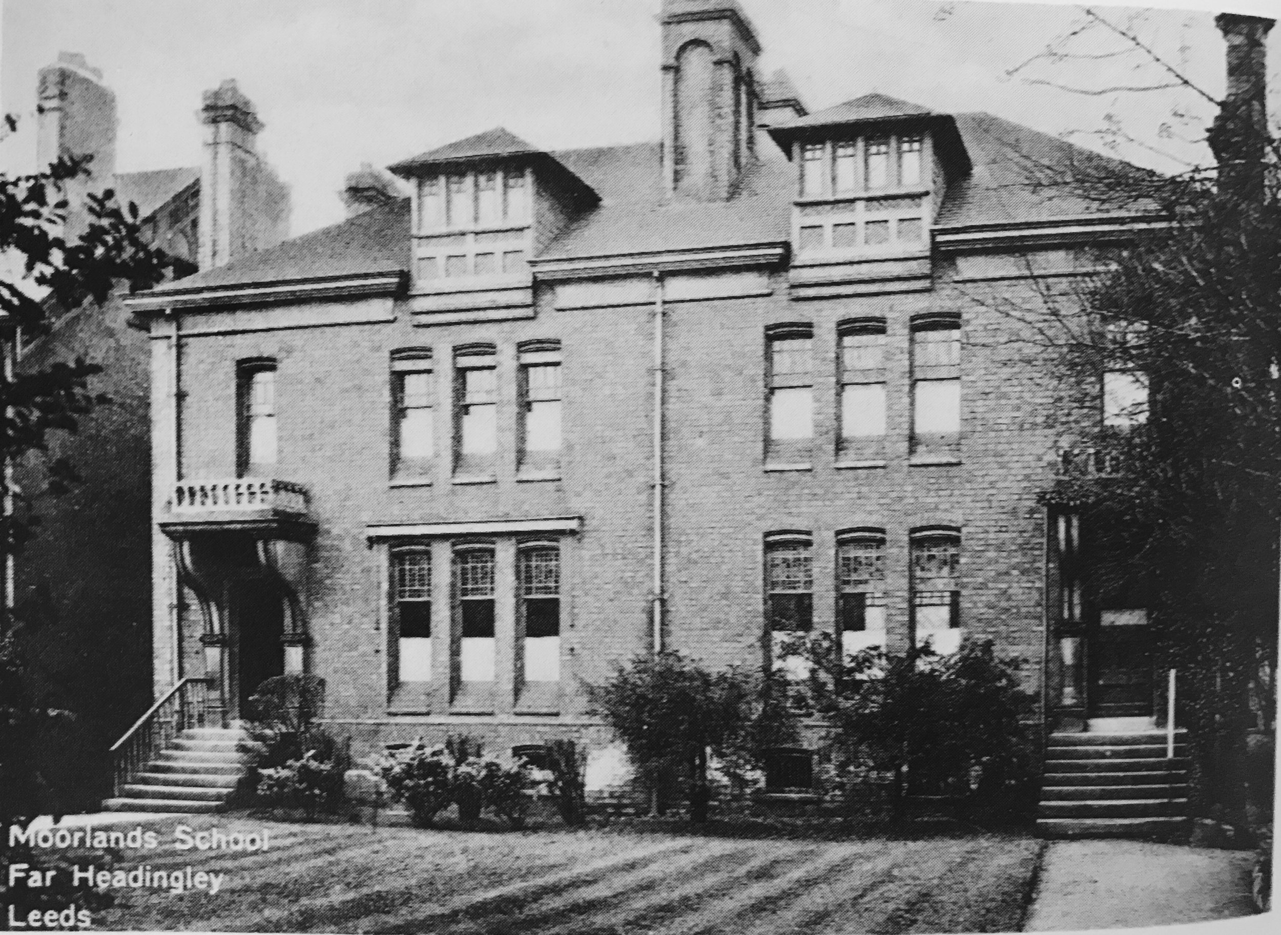 Moorlands School, St Chad's Villas, 126-130 Otley Road