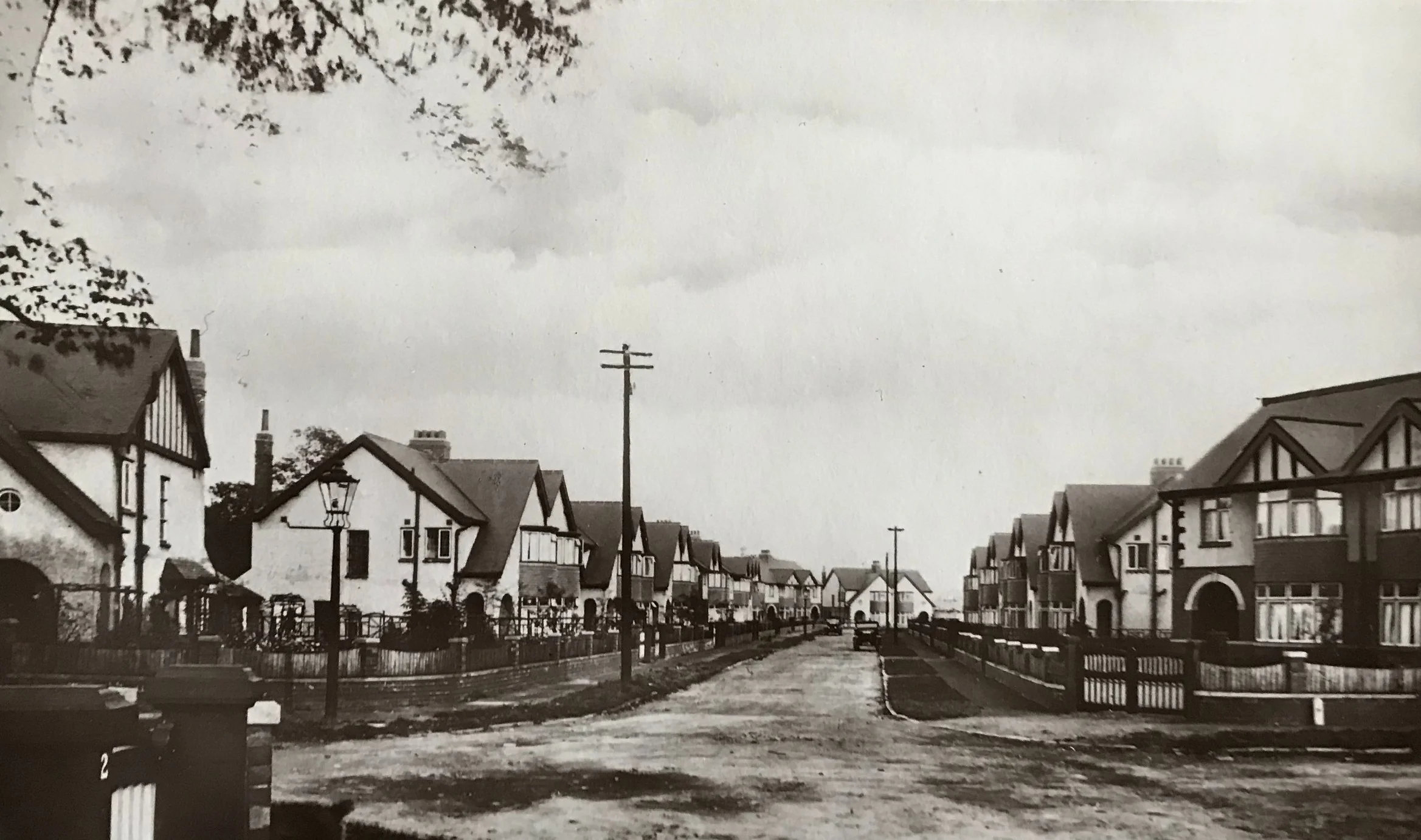 The Turnways, Kirkstall Lane
