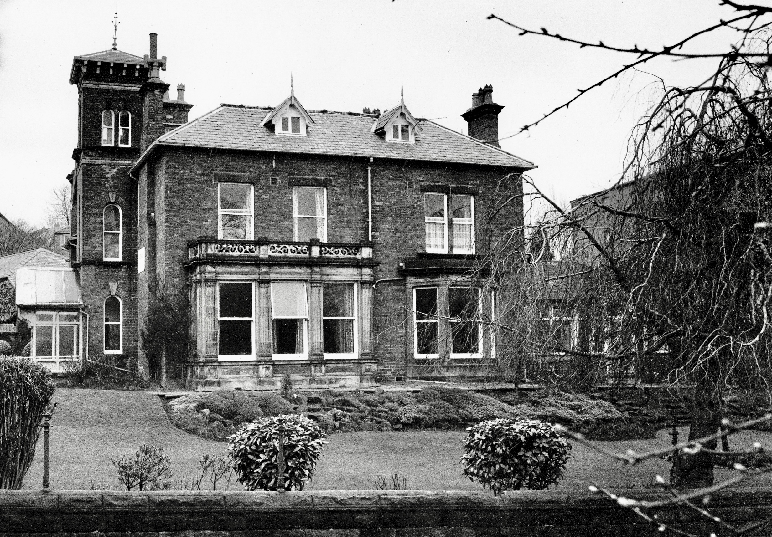 Gardenhurst, built in the Old Gardens (now demolished)