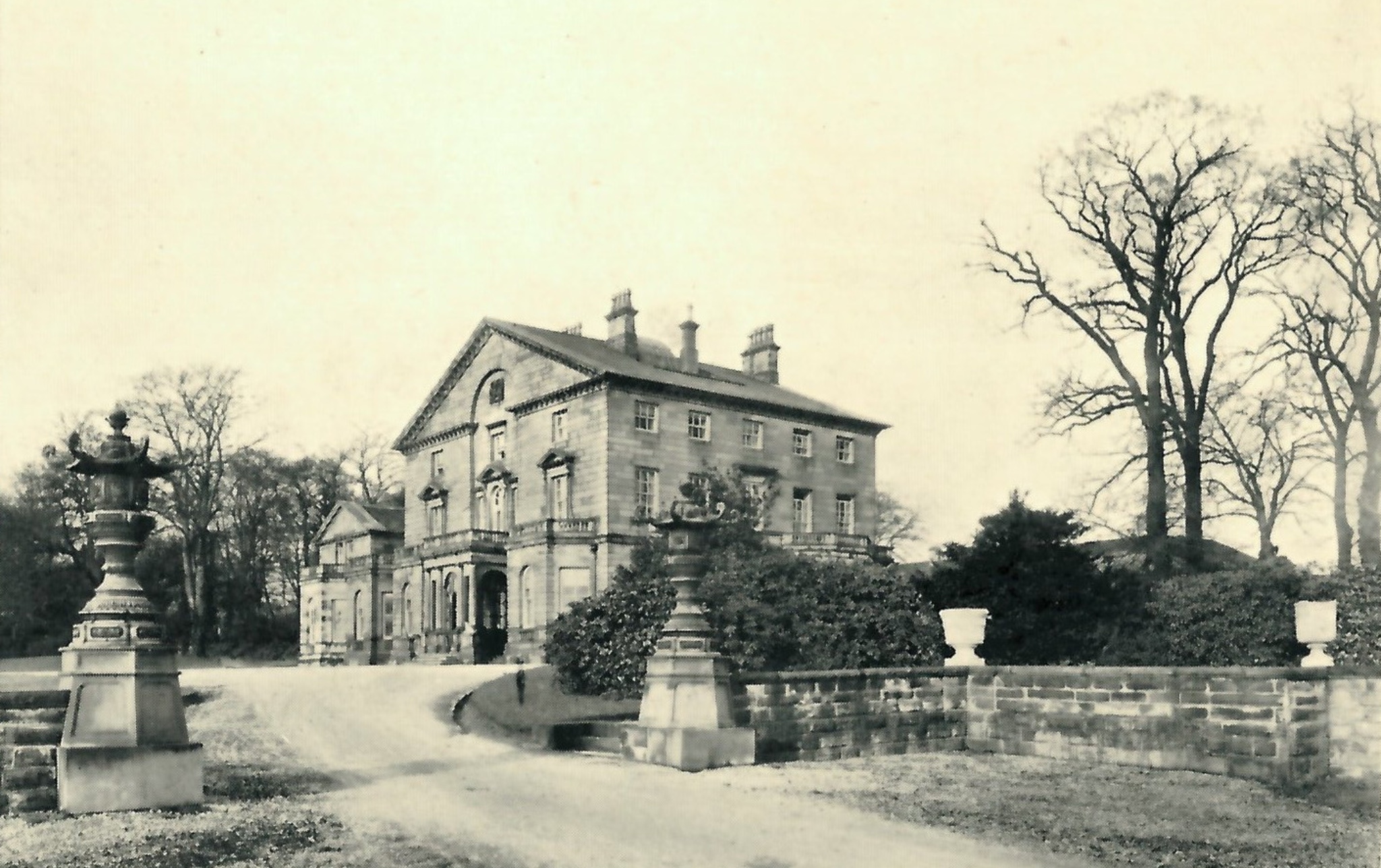 Kirkstall Grange, with Japanese lanterns at entrance