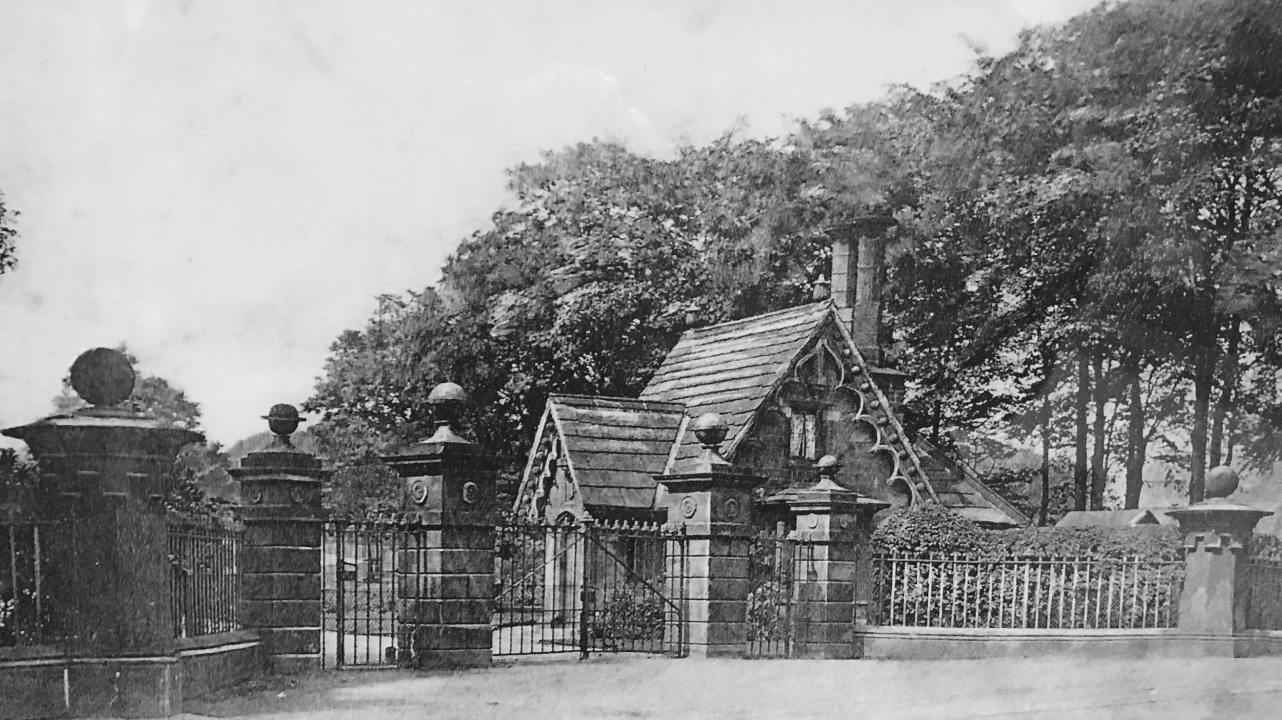 Entrance, Kirkstall Grange Estate, Otley Road, c1900