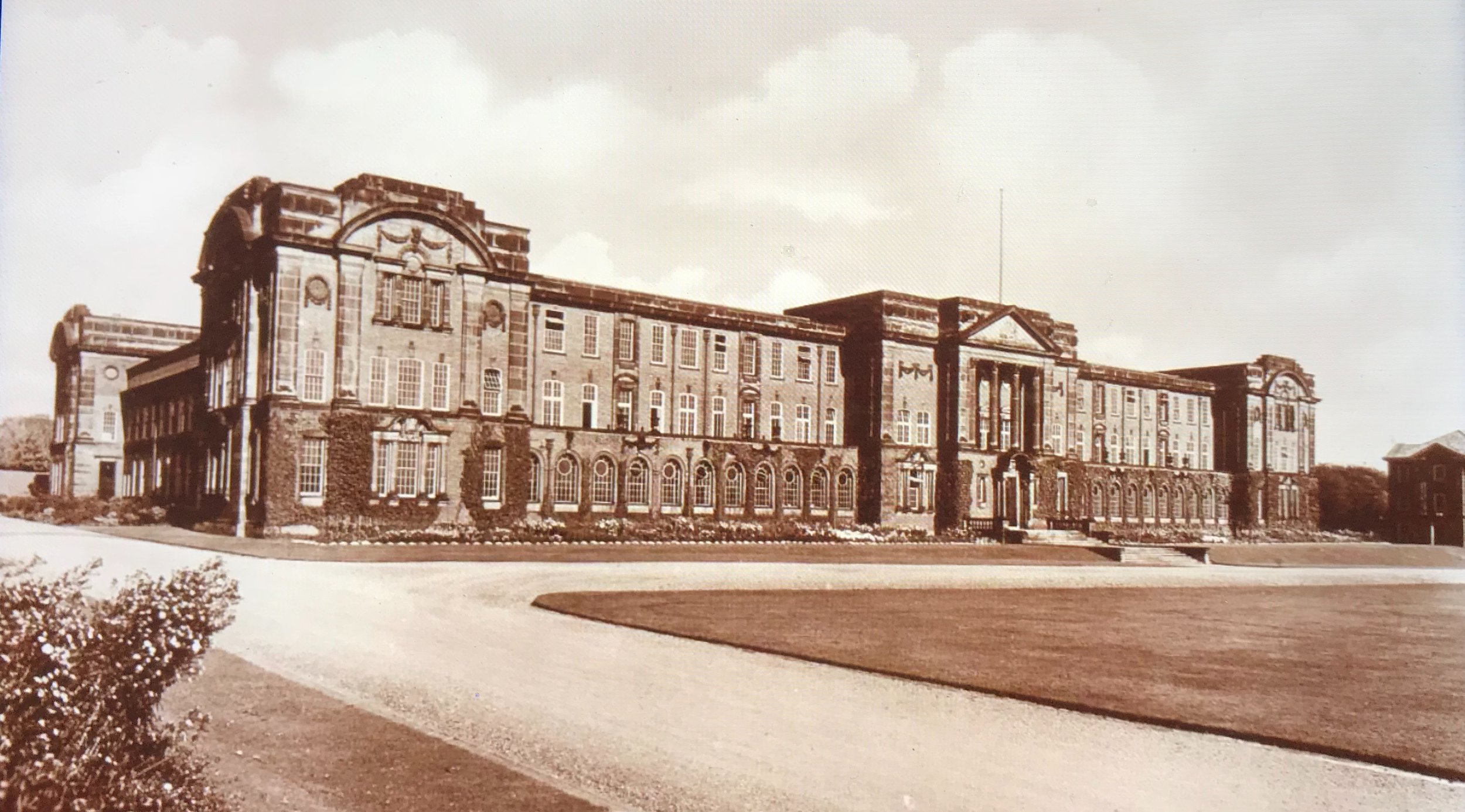 Main Building, now James Graham Building, c1935