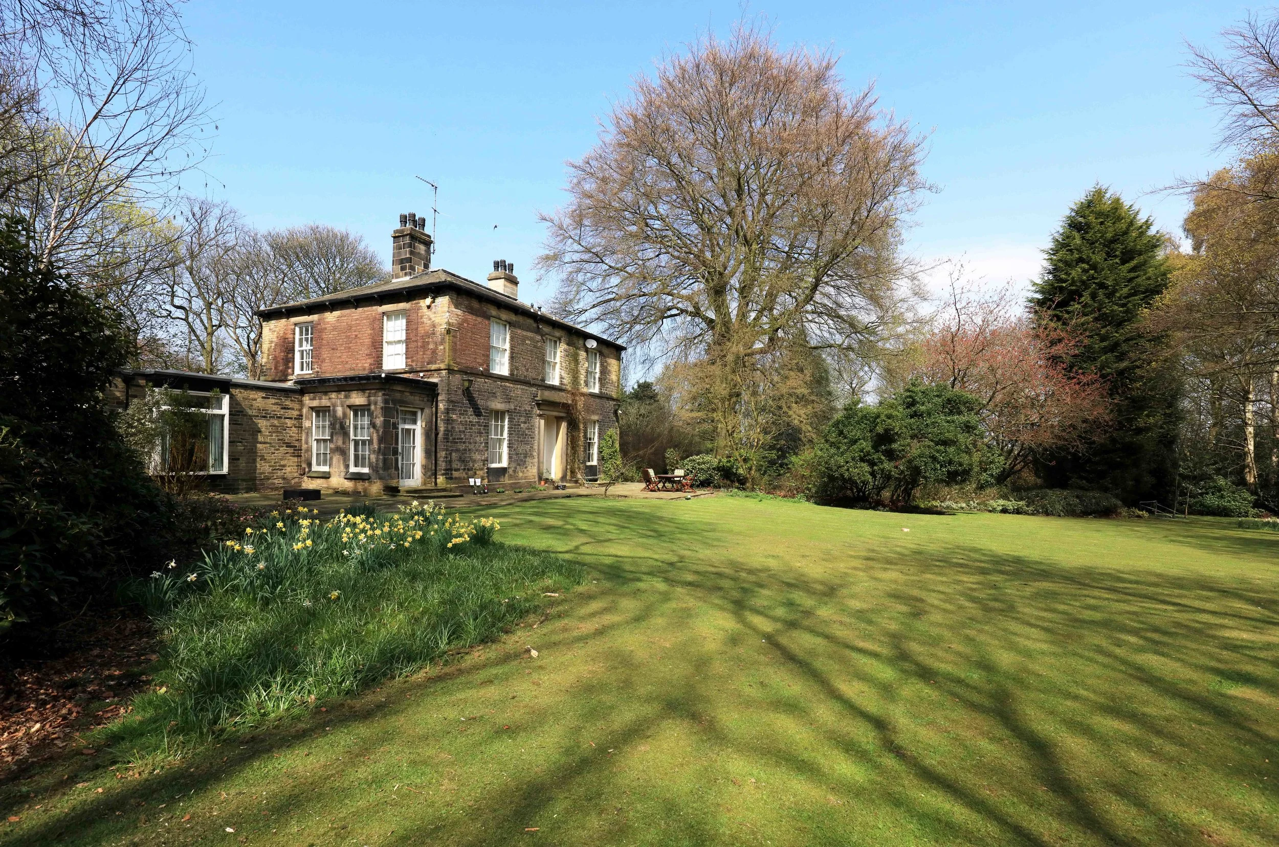 Hilly Ridge House, Grosvenor Road © JHJ