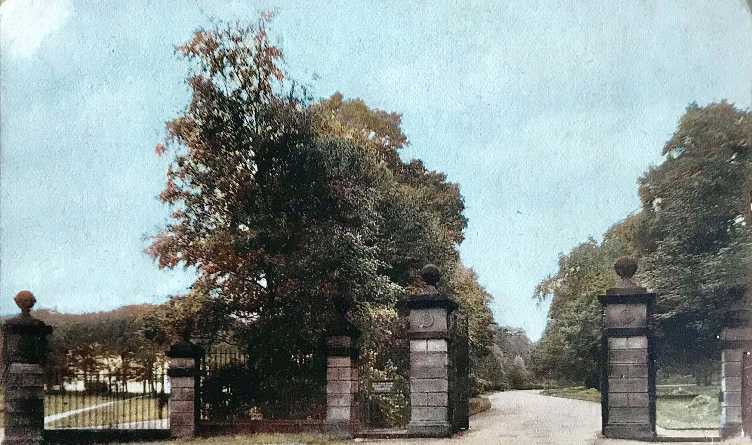 Entrance to Beckett Park