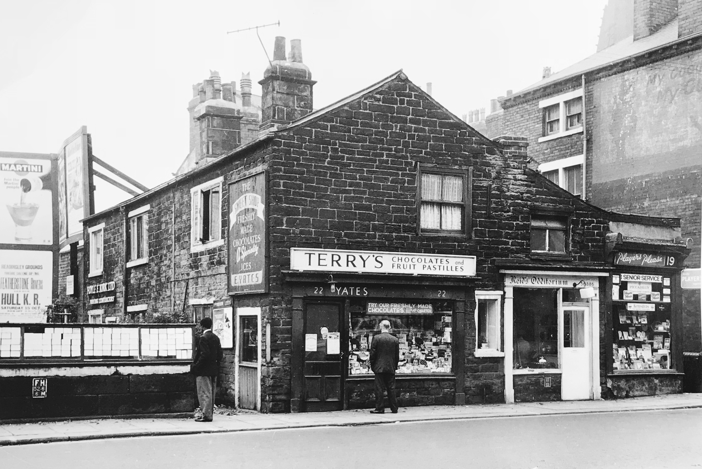 Hyde Park Corner, Woodhouse Lane, c1960