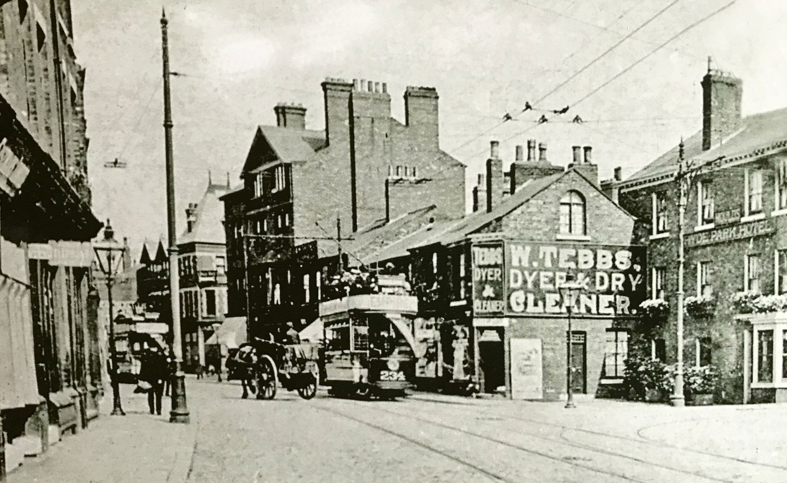 Hyde Park Corner, Headingley Lane, 1905