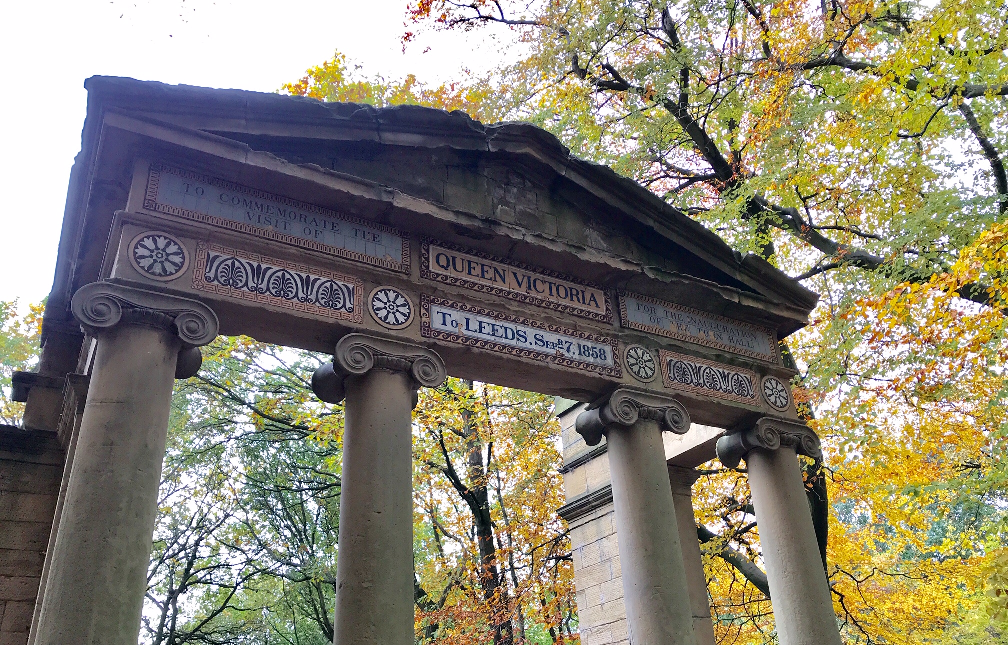 Victoria Memorial, Queen's Wood © HP