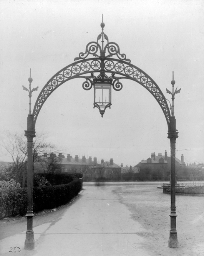Ornamental Arch with Gas Lamp, undated 