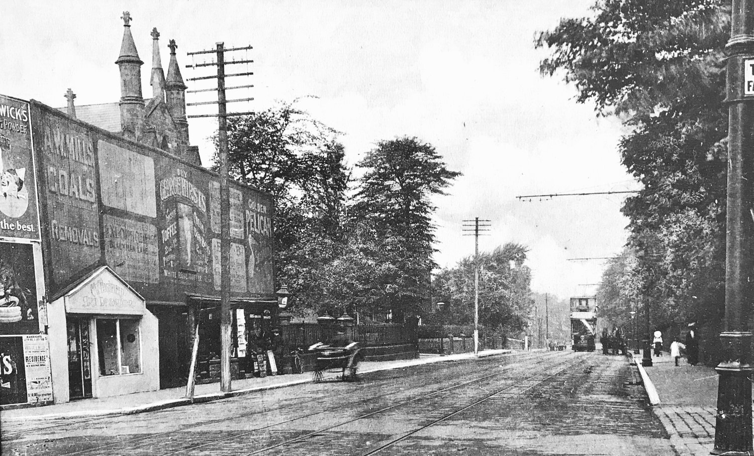 Otley Road, leaving Headingley Centre, 1905