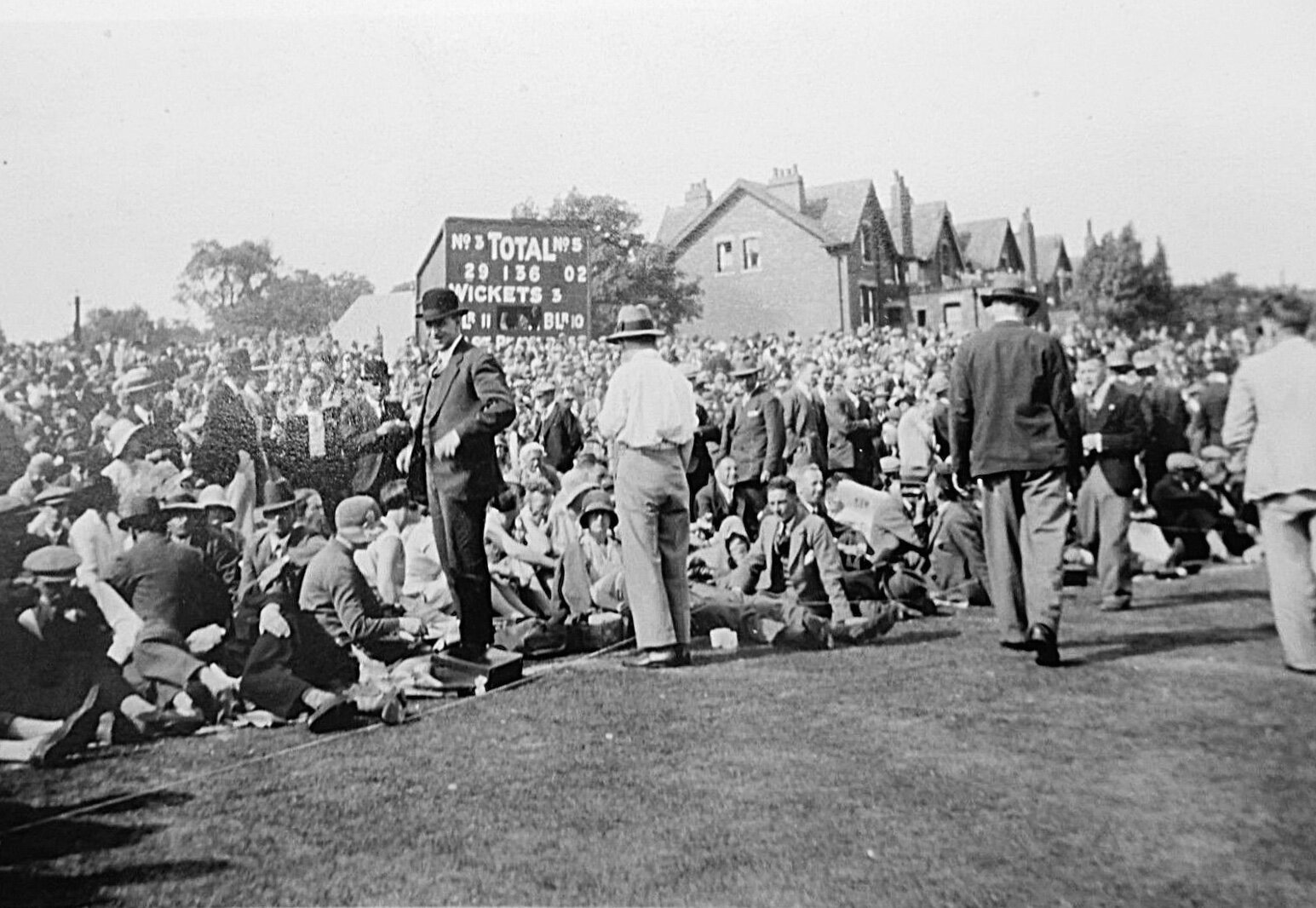 Inter-War Spectators