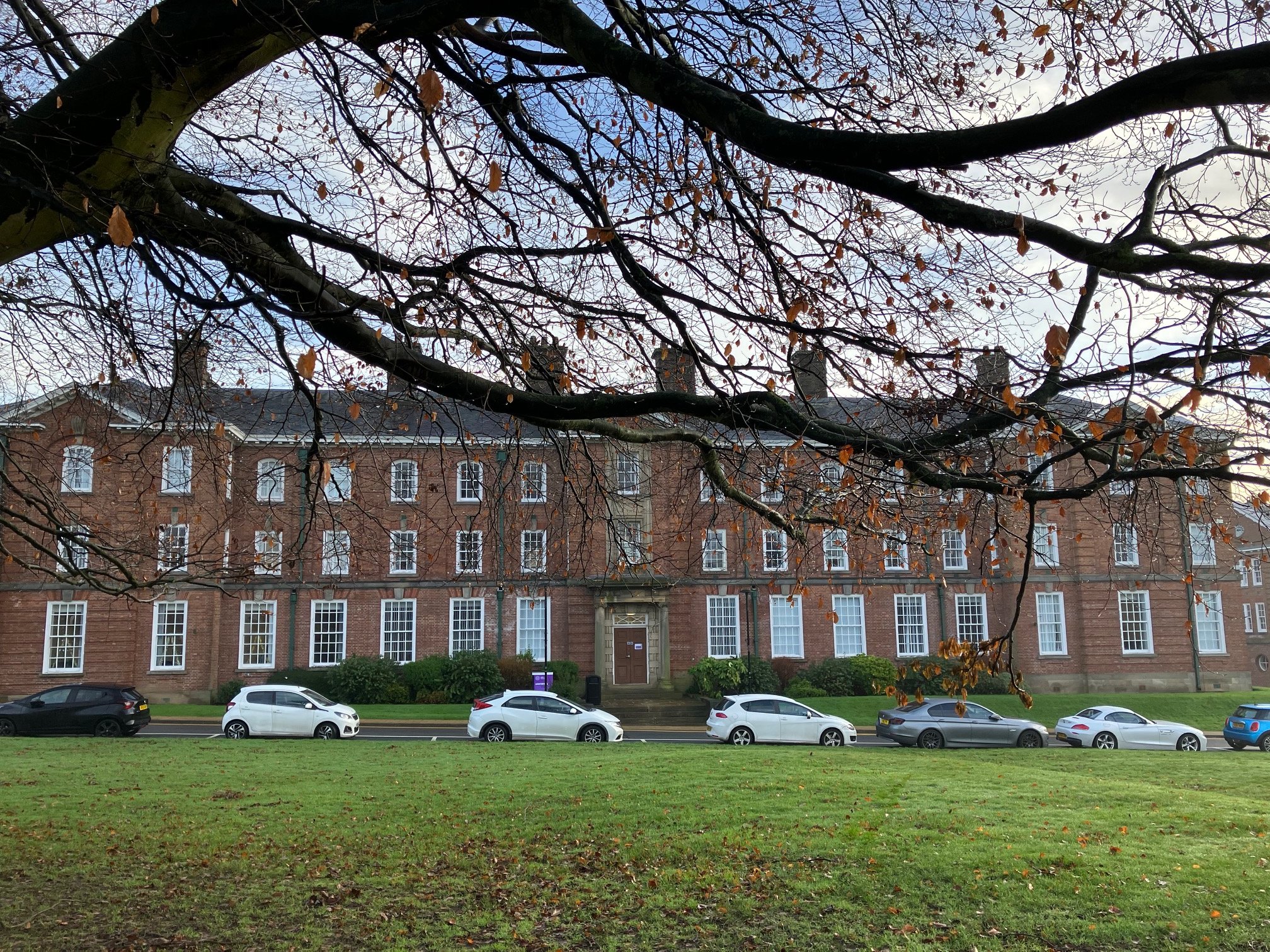 Leighton Hall, Headingley Campus, Leeds Beckett University © RT