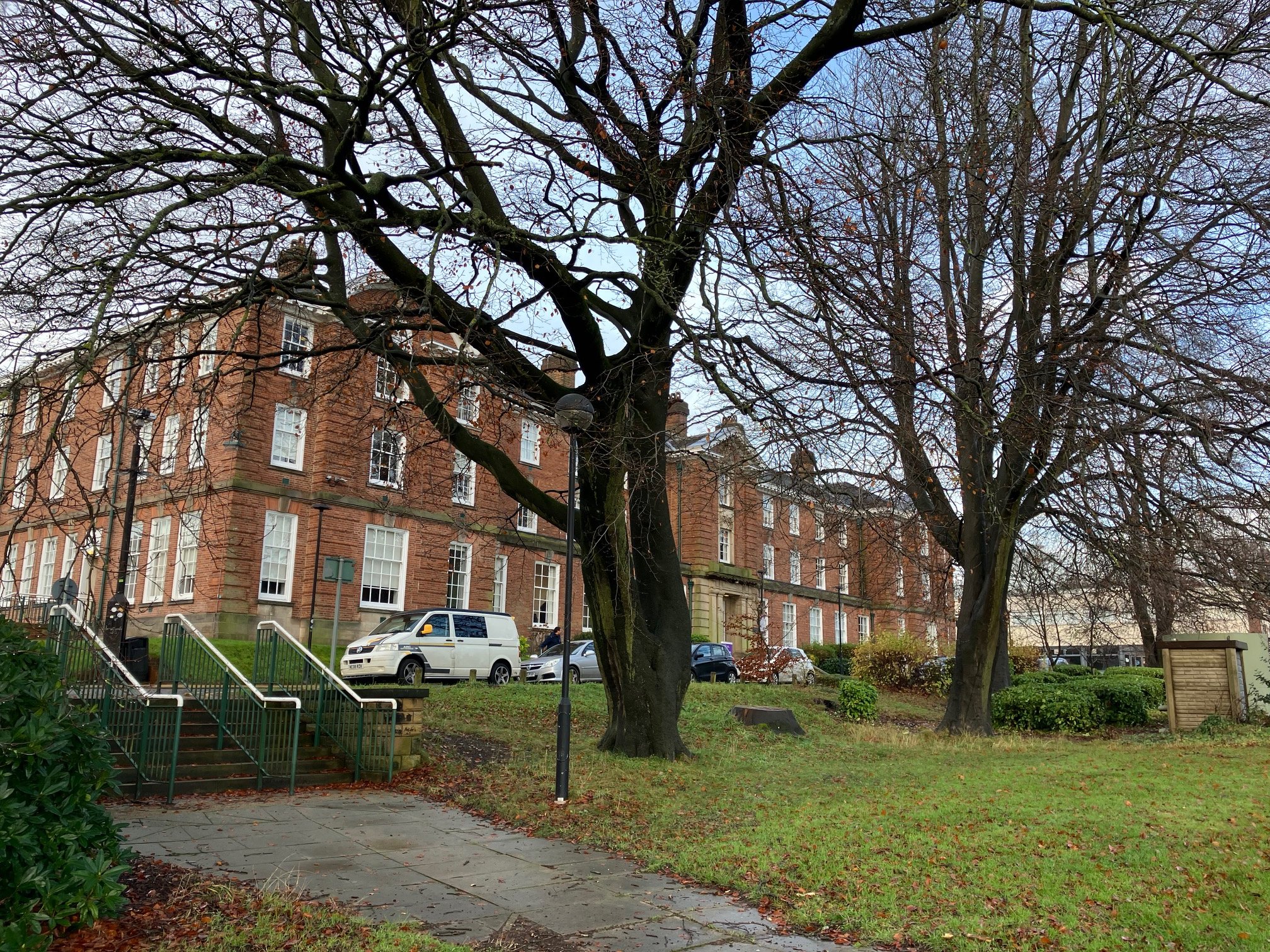 Priestley Hall, Headingley Campus, Leeds Beckett University © RT