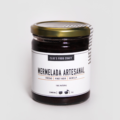 MERMELADA DE FRESAS, PINOT NOIR Y VAINILLA - Q.35 8oz. (236 ml)
