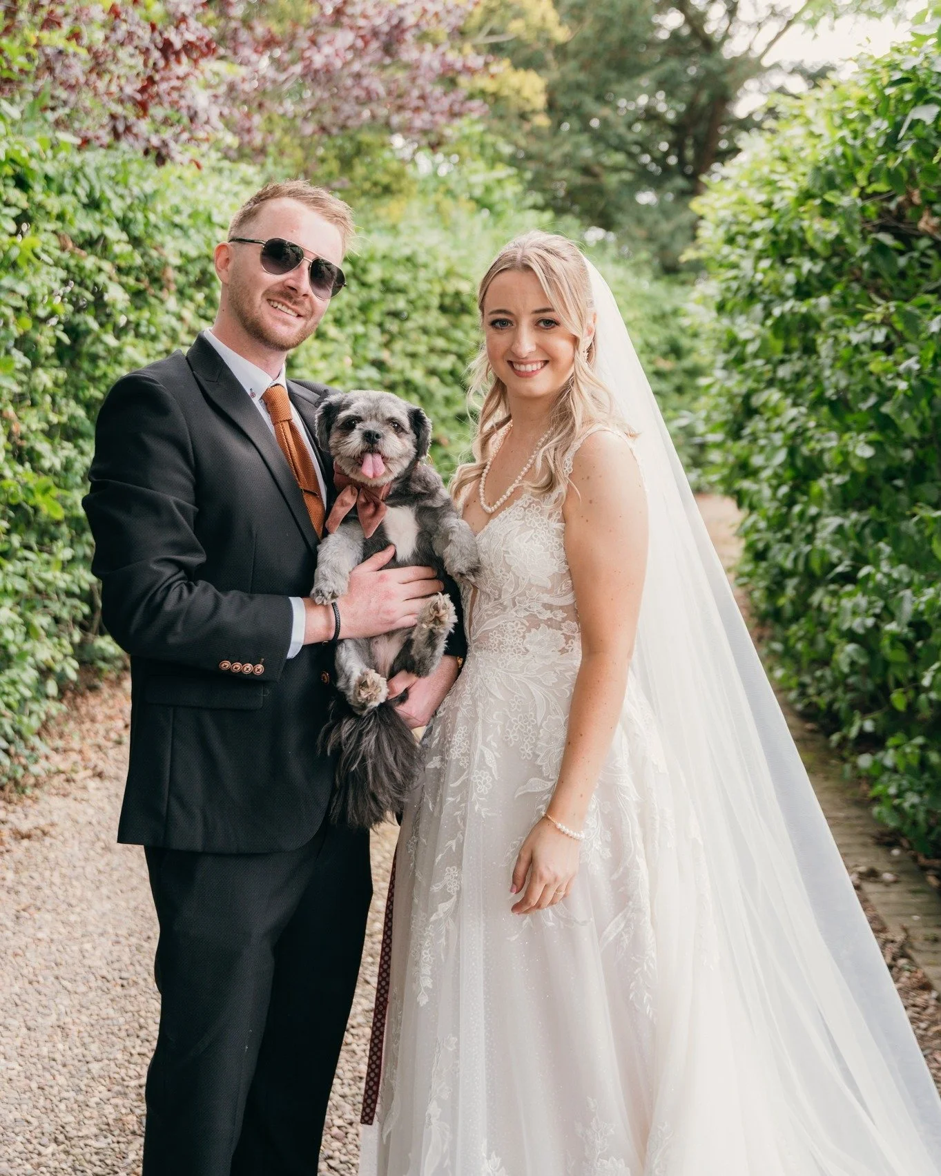 Furry Friends Welcome! 🐾🐕

📸 @emmabuddphotography