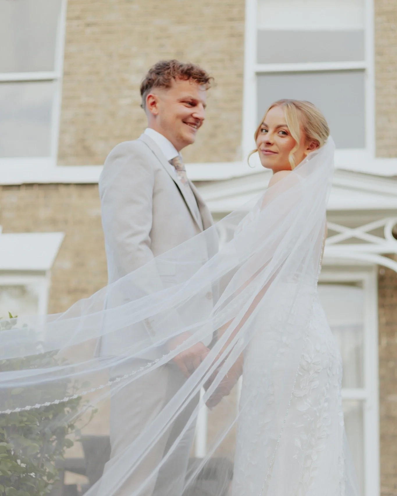 Wedded Bliss 🤍

@victoriasmith.uk 

📧Email info@dunedincountryhouse.co.uk to book your viewing today!