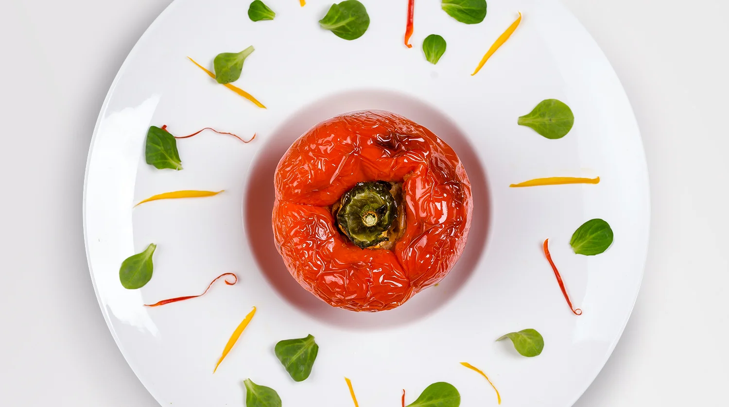 Sarmale stuffed in bellpepper