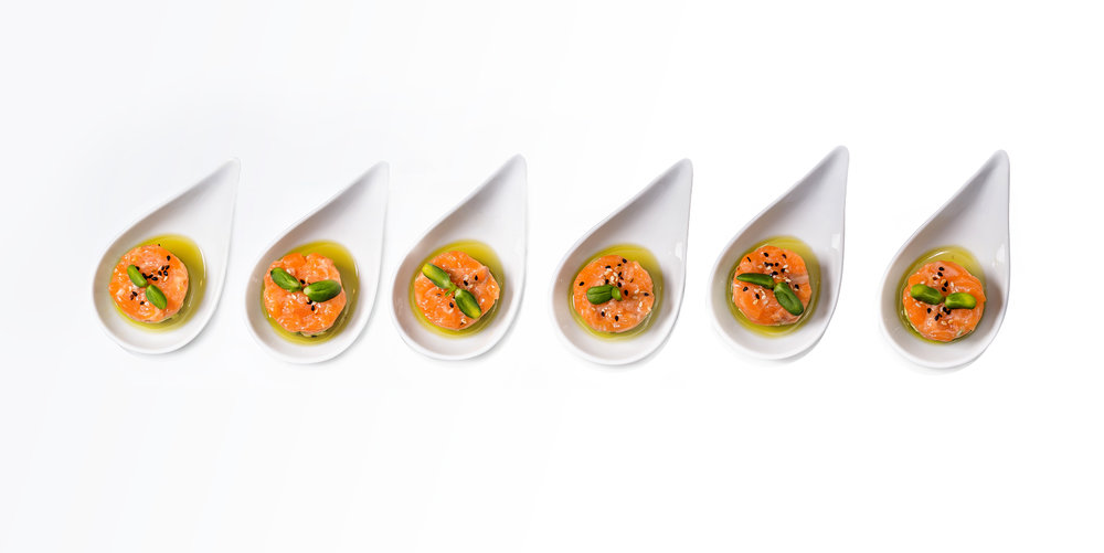 Avocado-salmon-tartar-dressed-with-purslane.jpg