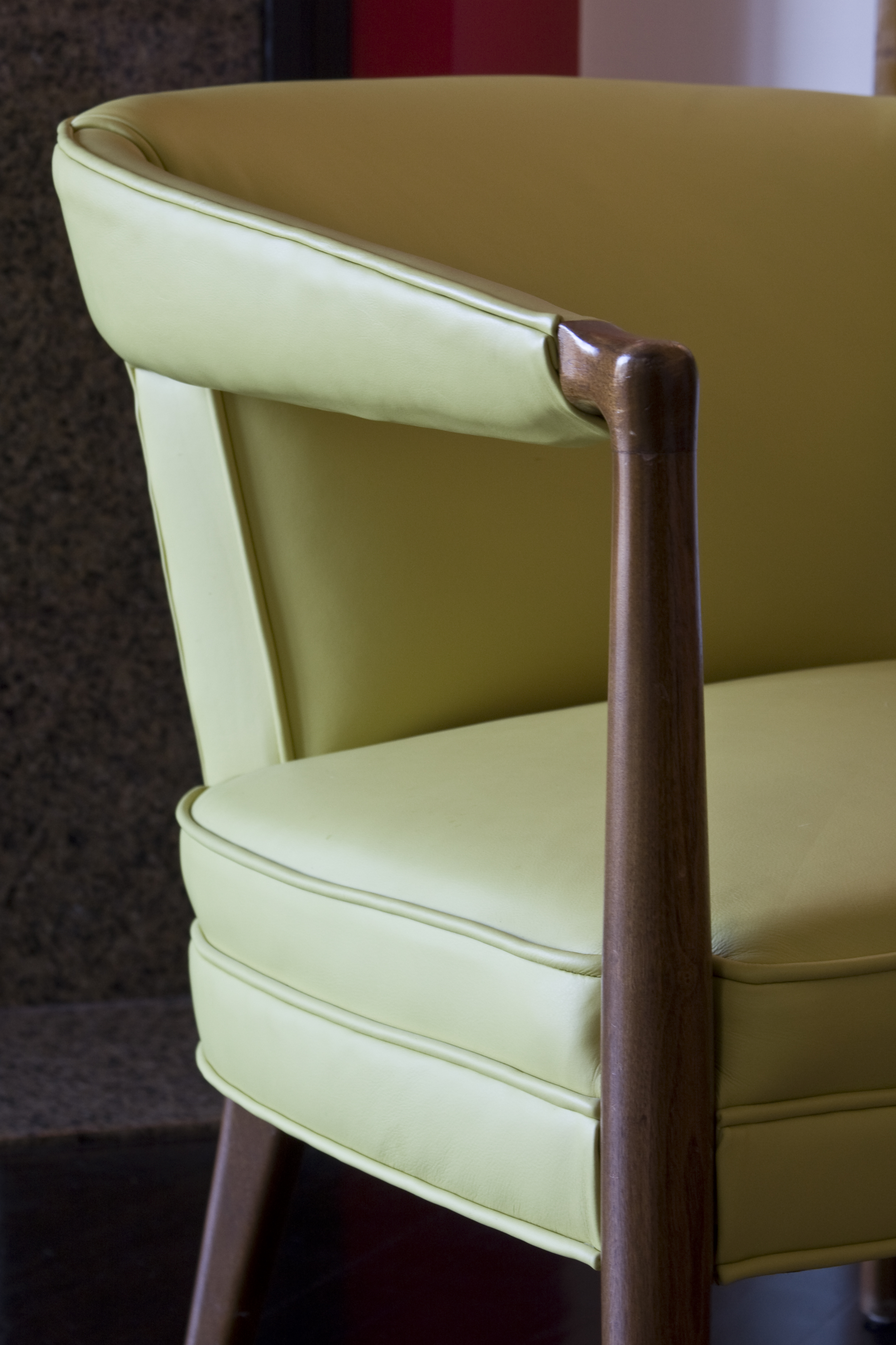 Chair.jpg