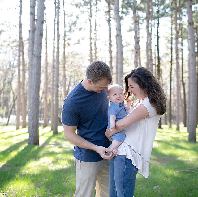 So fun seeing this family for a little Mother&rsquo;s Day mini session this past weekend! 💕