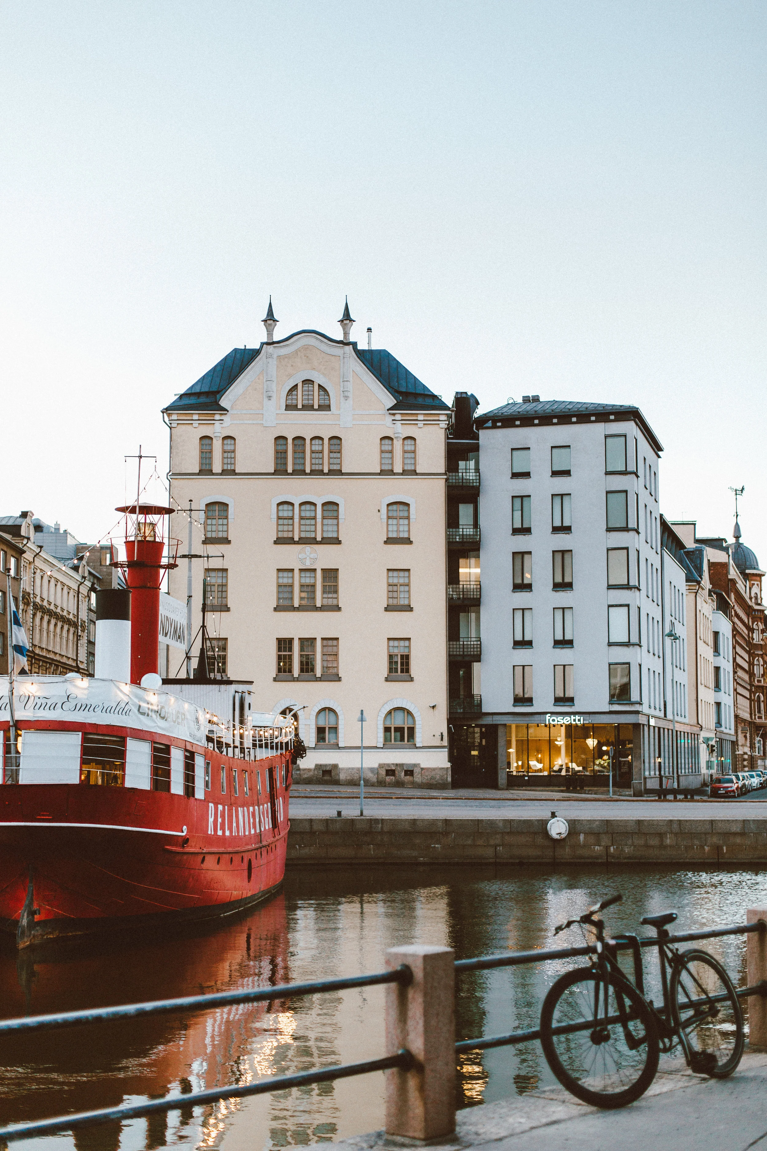 Travel Guide: Helsinki and Hanko, Finland