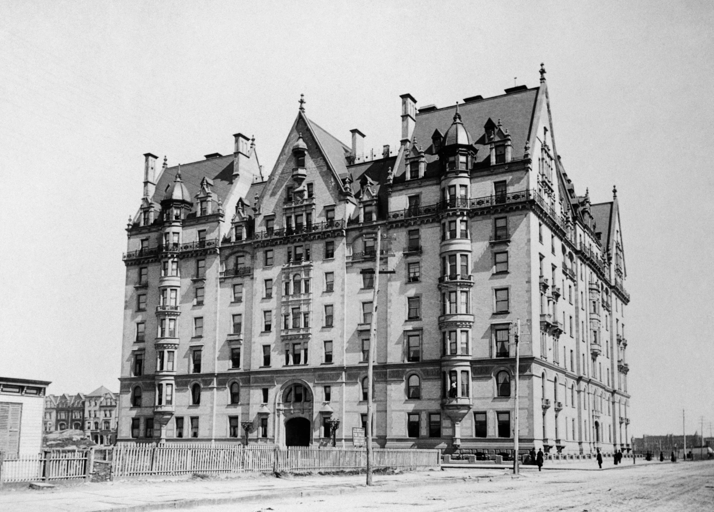 The Dakota | 1890