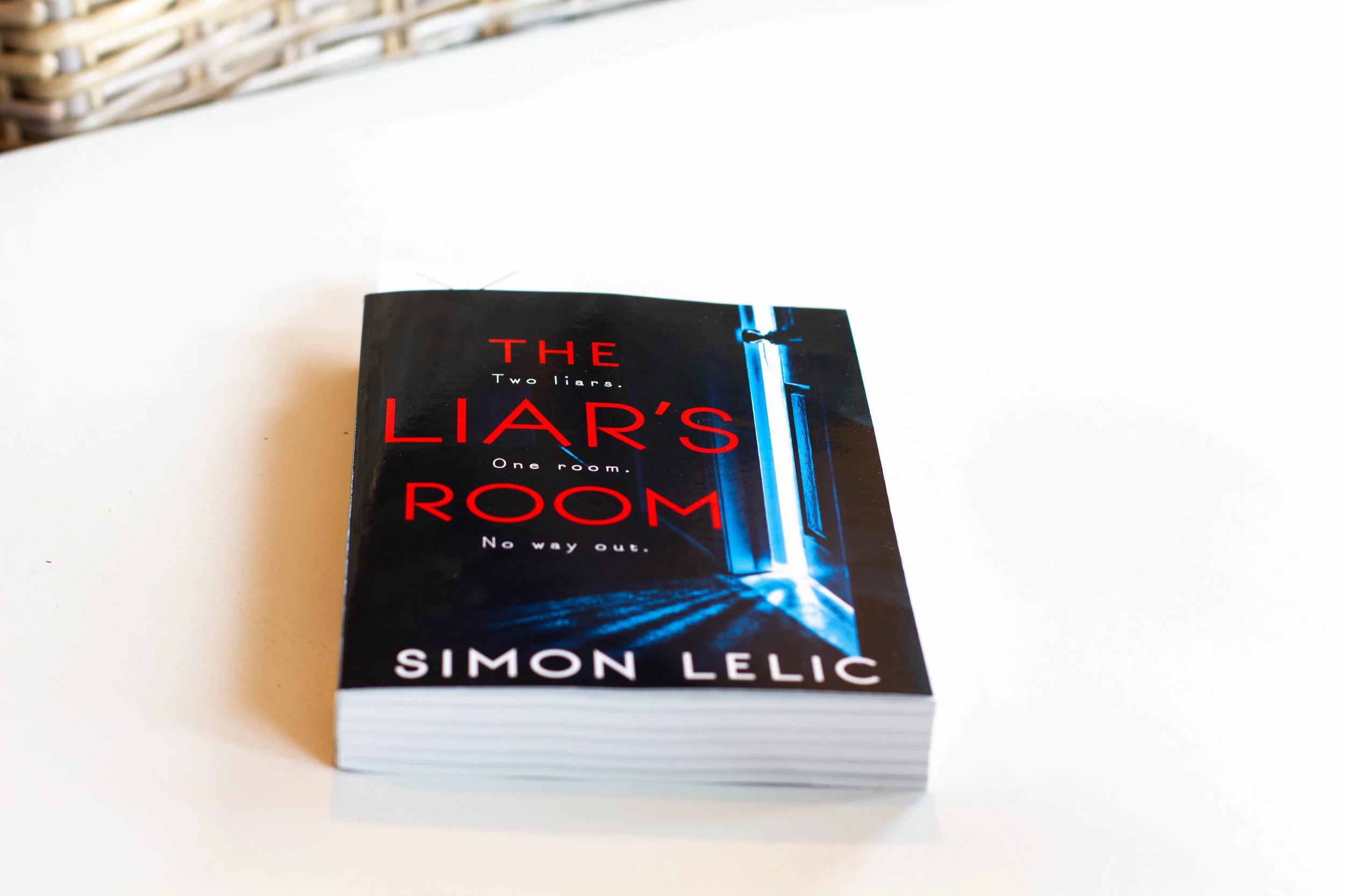 Book Feature - The Liar's Room by Simon Lelic