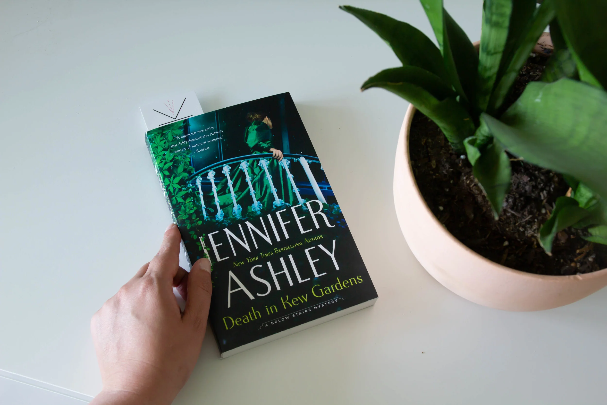 Book Feature - Death in the Kew Gardens by Jennifer Ashley