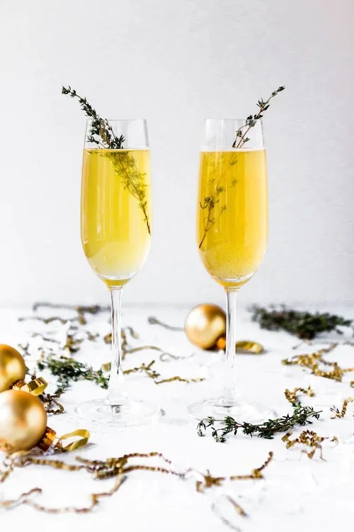 Winter Cocktails for Your Winter Reads: A Guest Post by Alison Cochrun