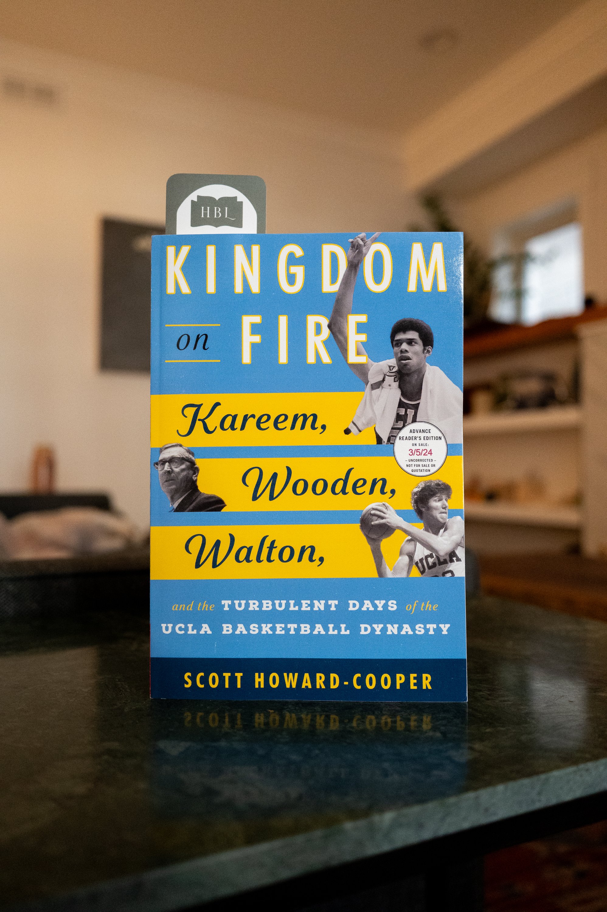 Kingdom on Fire by Scott Howard-Cooper.jpg