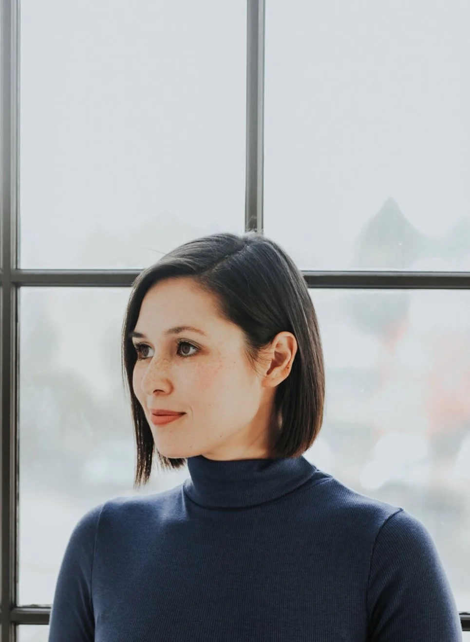 Author Photo - Elle Marr.jpg