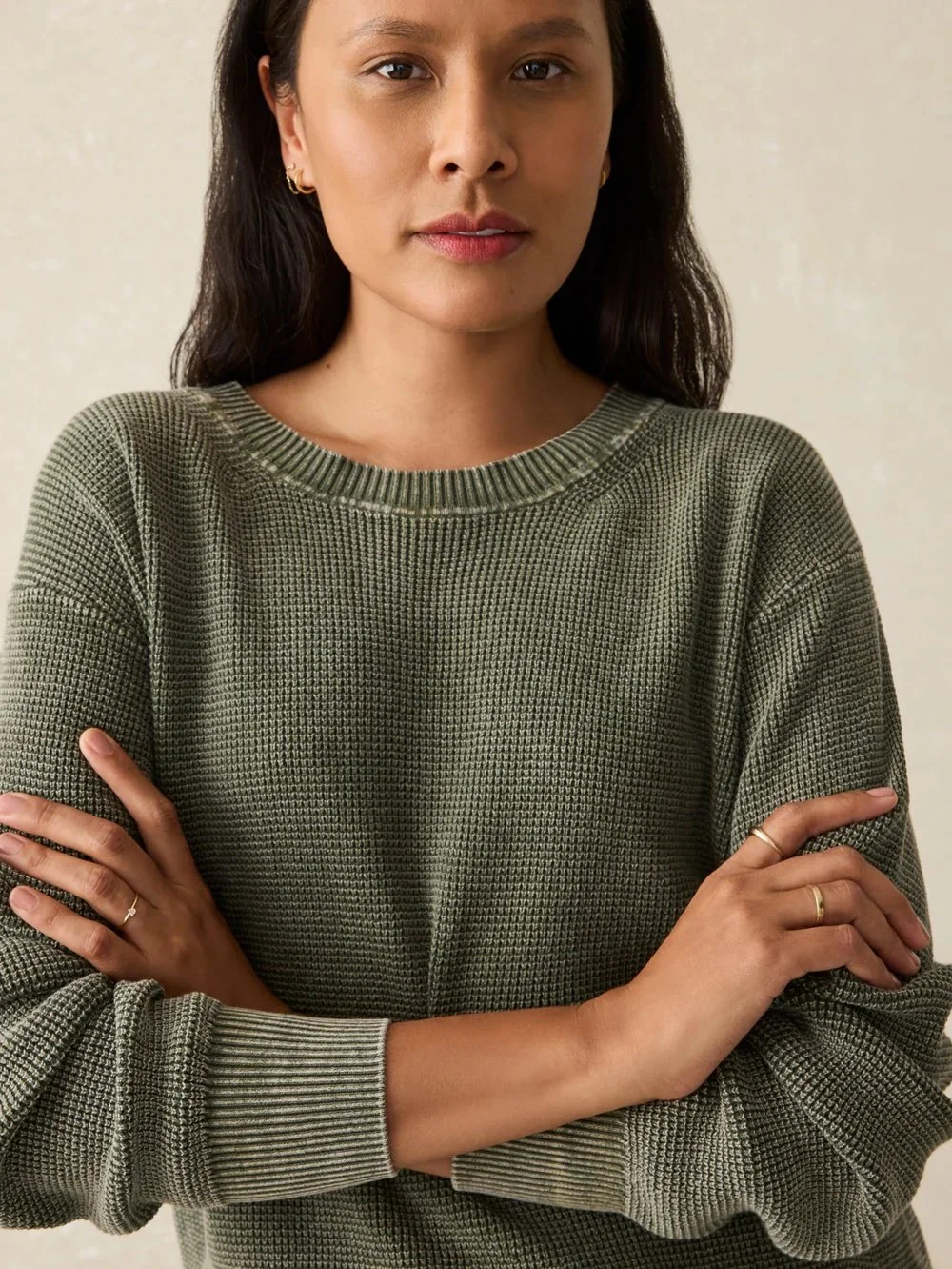 FA24-faherty-WYF2422-BET-BEETLE-SUNWASHEDCREWNECKSWEATER_OM_DETAIL1_1_1000x copy.jpg