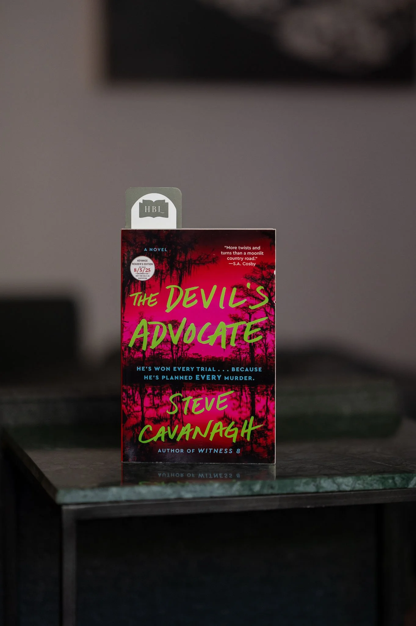 The Devil's Advocate by Steve Cavanagh.jpg