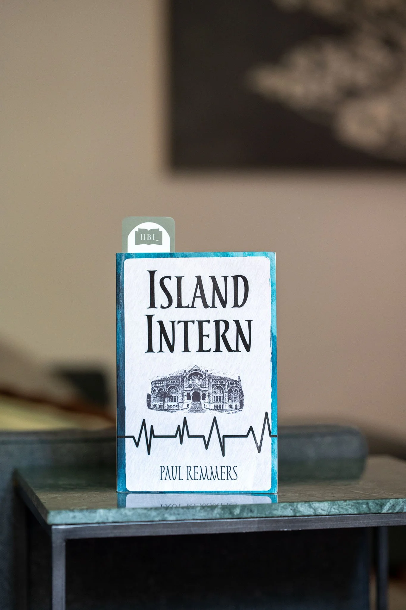 Island Intern by Paul Remmers.jpg