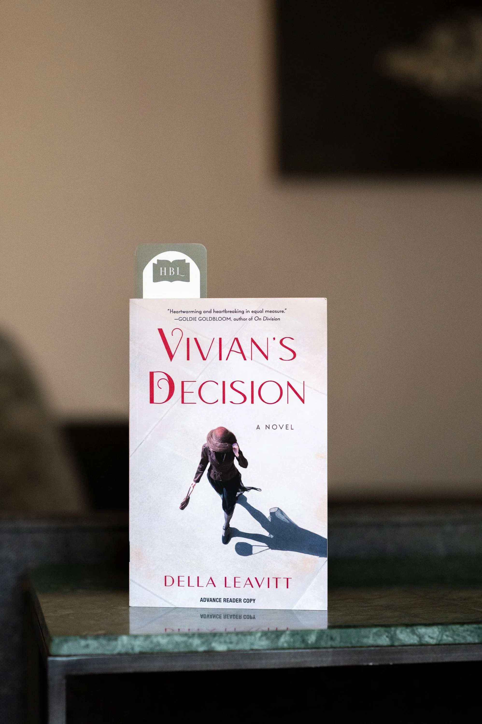 Vivian's Decision by Della Leavitt.jpg