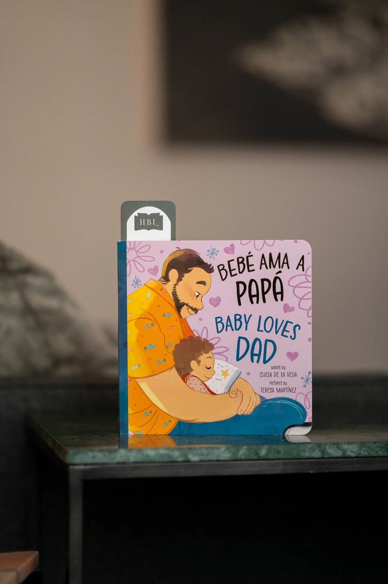 Baby Loves Dad by Chela de la Vega and Teresa Martínez.jpg