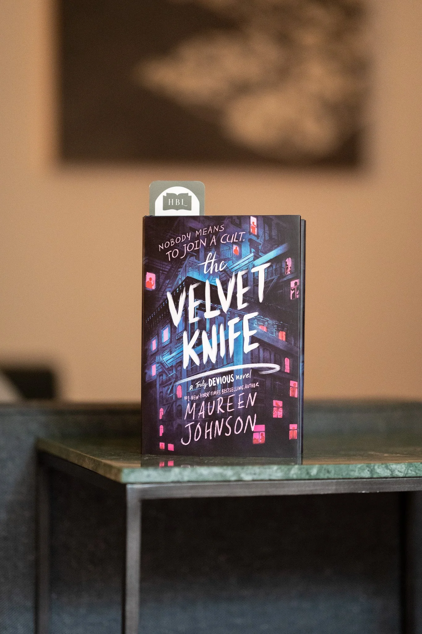 The Velvet Knife by Maureen Johnson.jpg