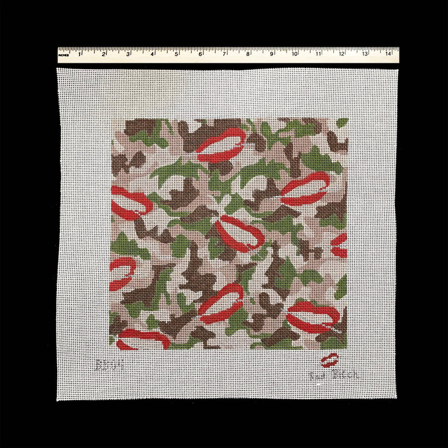 Camo with Bad Bitch Lips and Needle (BB04)